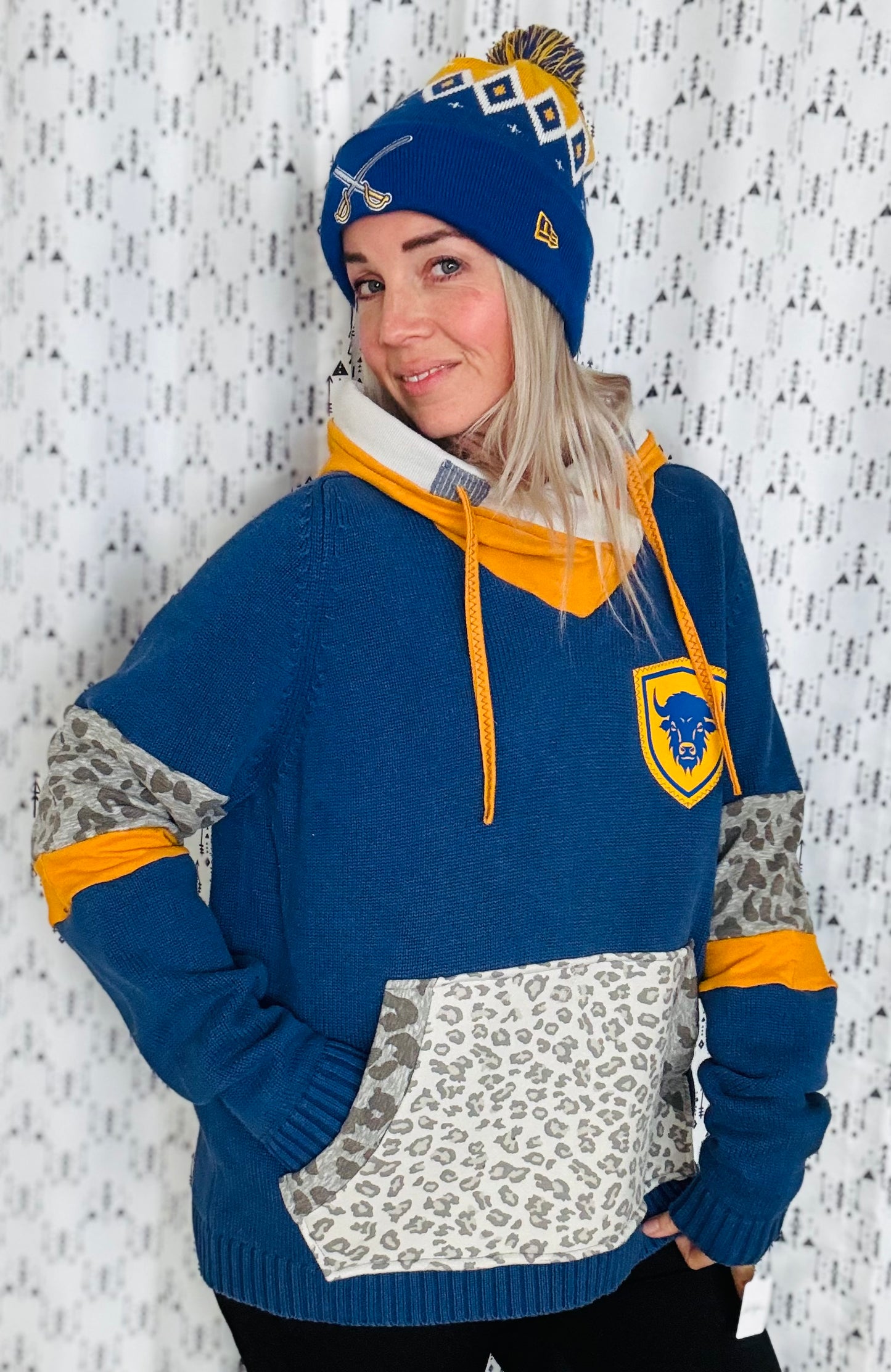 Blue Leopard Buffalo Hockey Hoodie Women’s Size- XL/2X