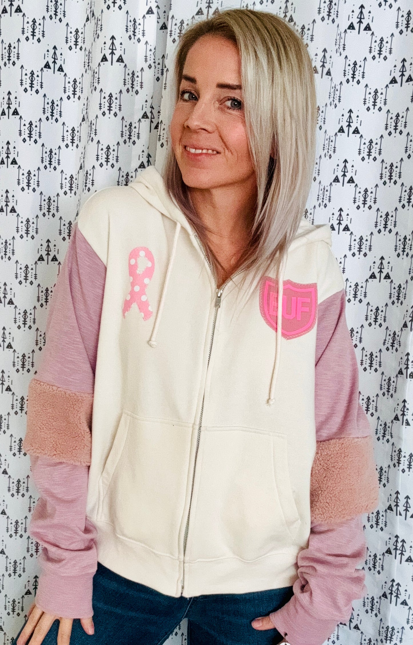 Cream Pinktober Buffalo Zip-Up Hoodie Size- Women’s XL/2X