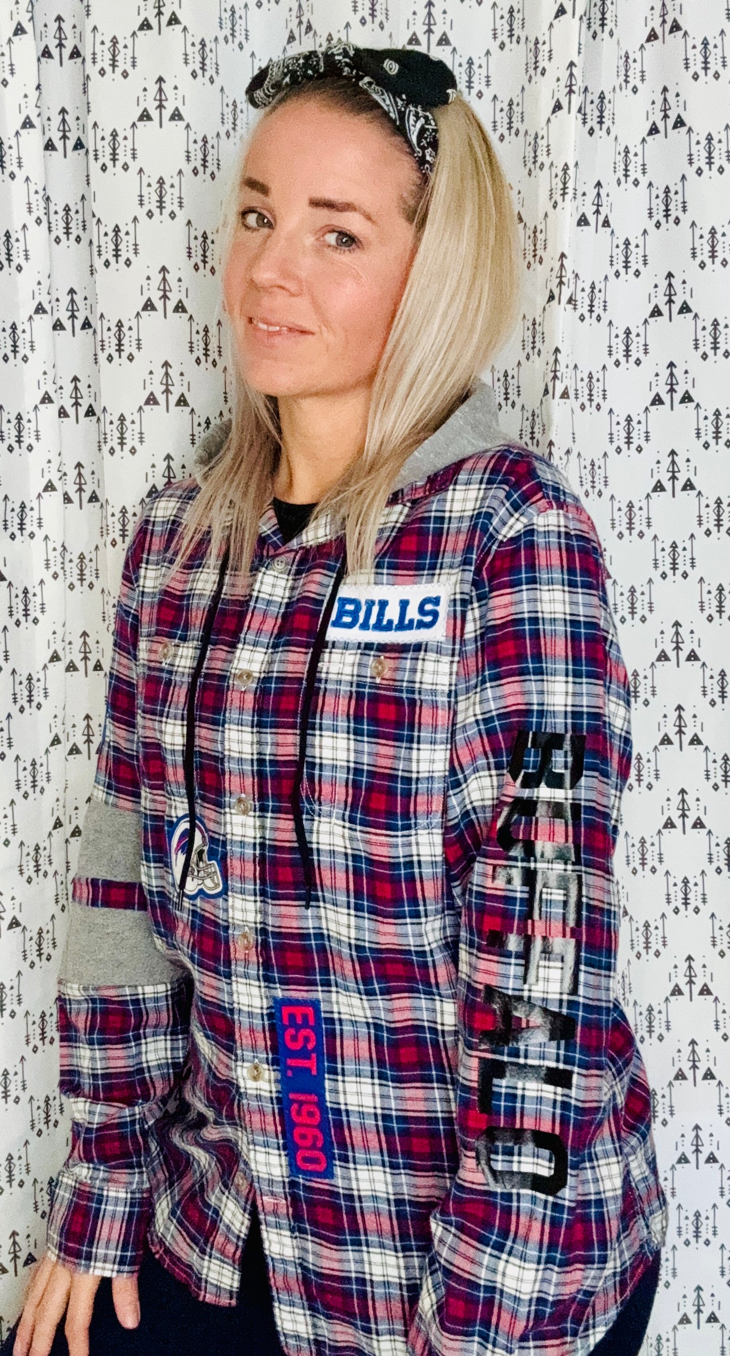 R/W/B Plaid Hooded Buffalo Football Button Down Size- Unisex S/M