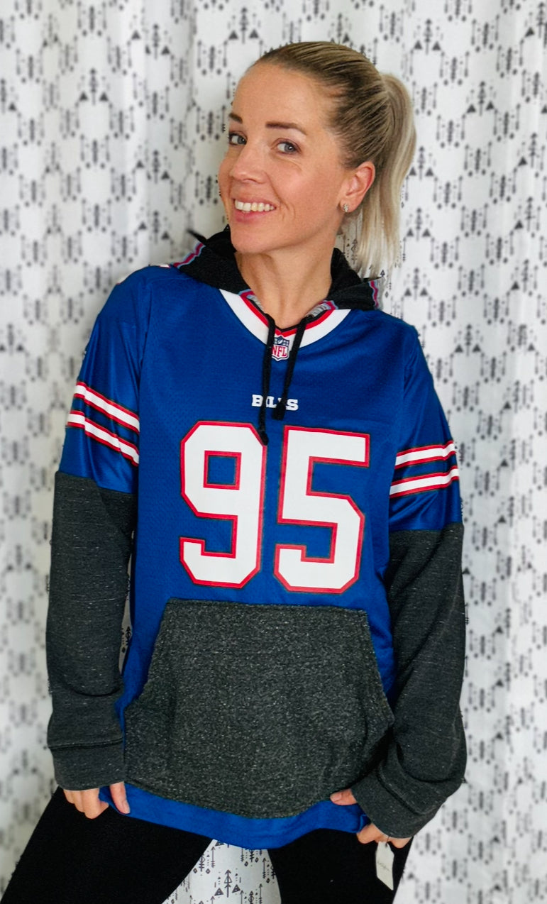 Retired #95 Kyle Williams Re-worked Jersey Buffalo Size- Unisex S/M