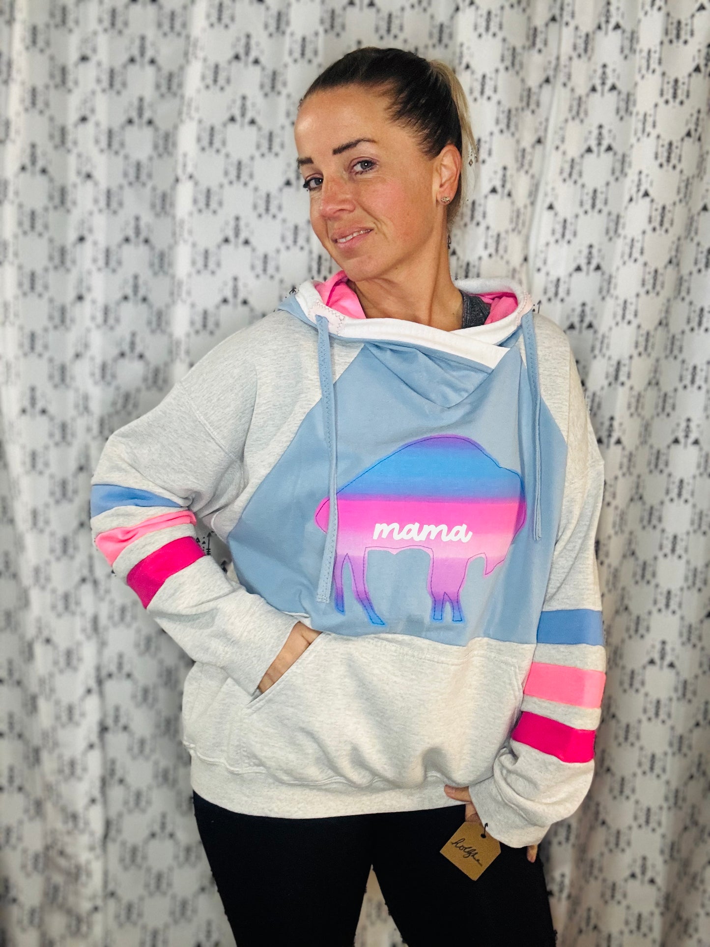 Blue & Pink Ombre' Buffalo MAMA Hoodie Women's Size-XL/2X
