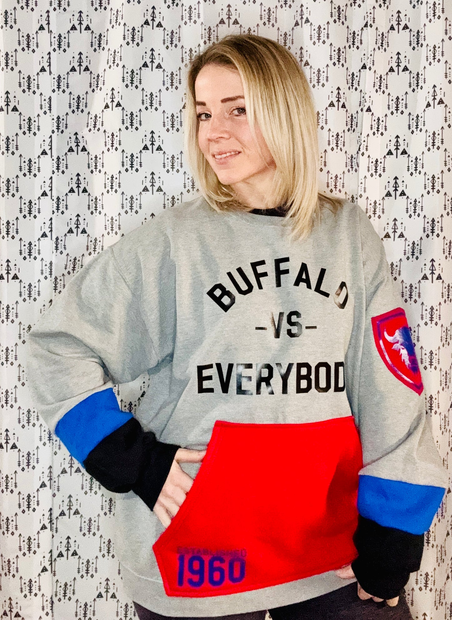 Grey Buffalo Vs Everyone Crewneck Size- Unisex L/XL