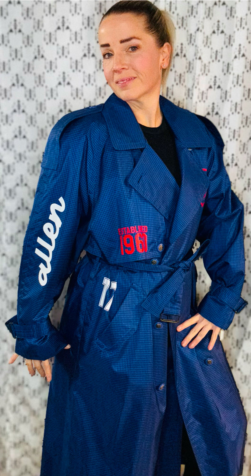 Blue Buffalo Football JA17 Trench Coat Size Women's- L/XL