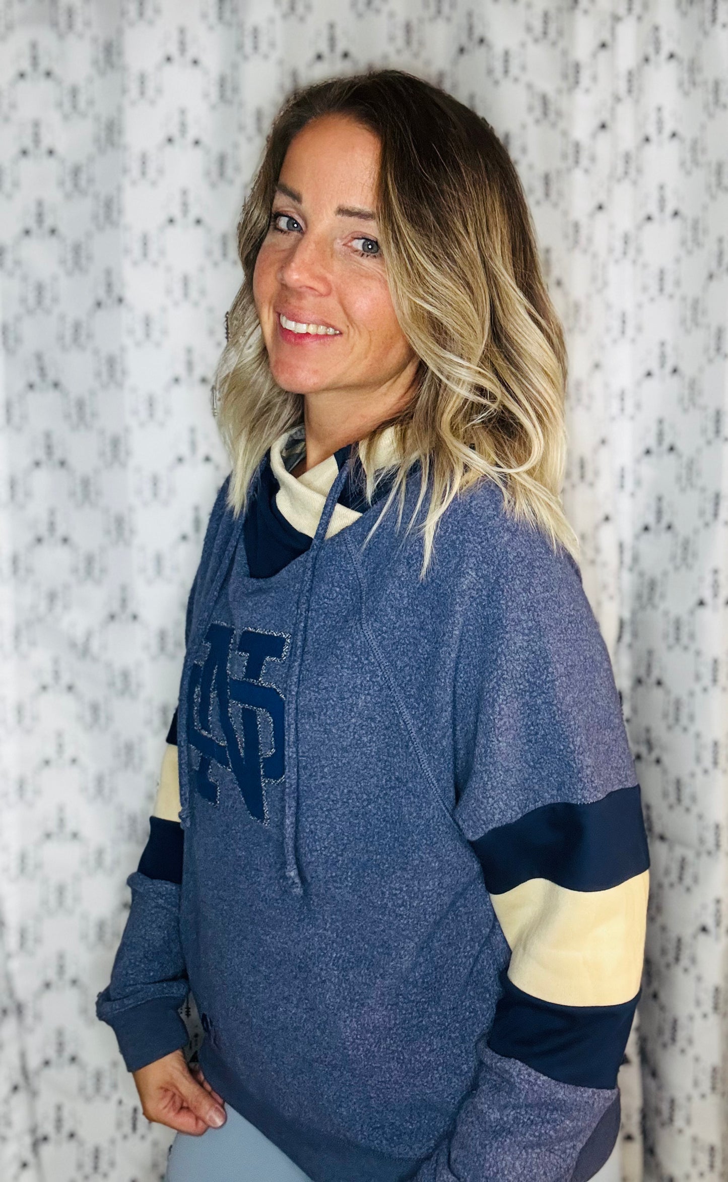 Navy Irish Football Crop Hoodie Size-Women’s M/L