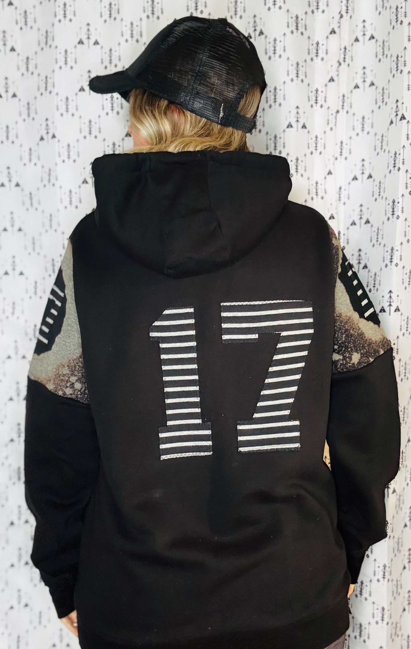 Total Eclipse Allen Buffalo Zip-Up Hoodie Size- Unisex L/XL