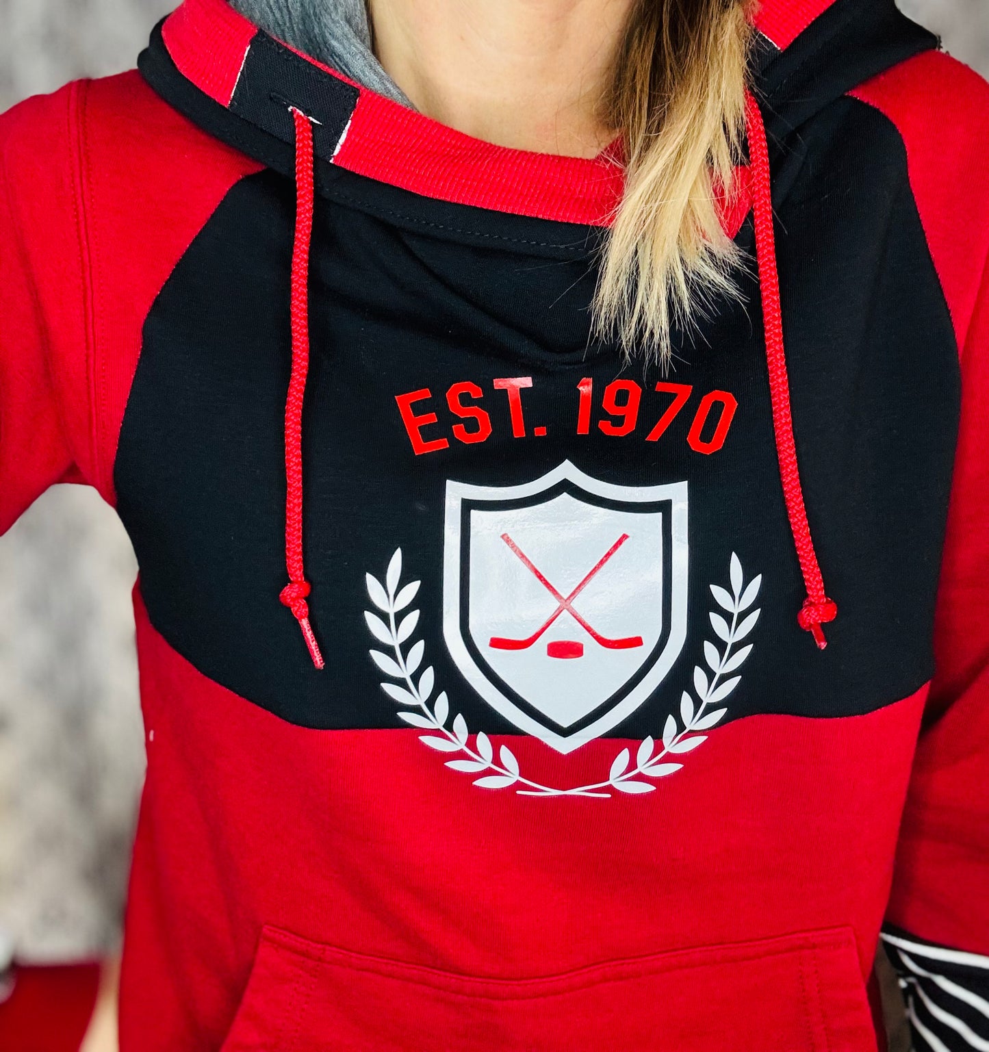 Buffalo Hockey 90's Era Hoodie Size- Unisex XS/S