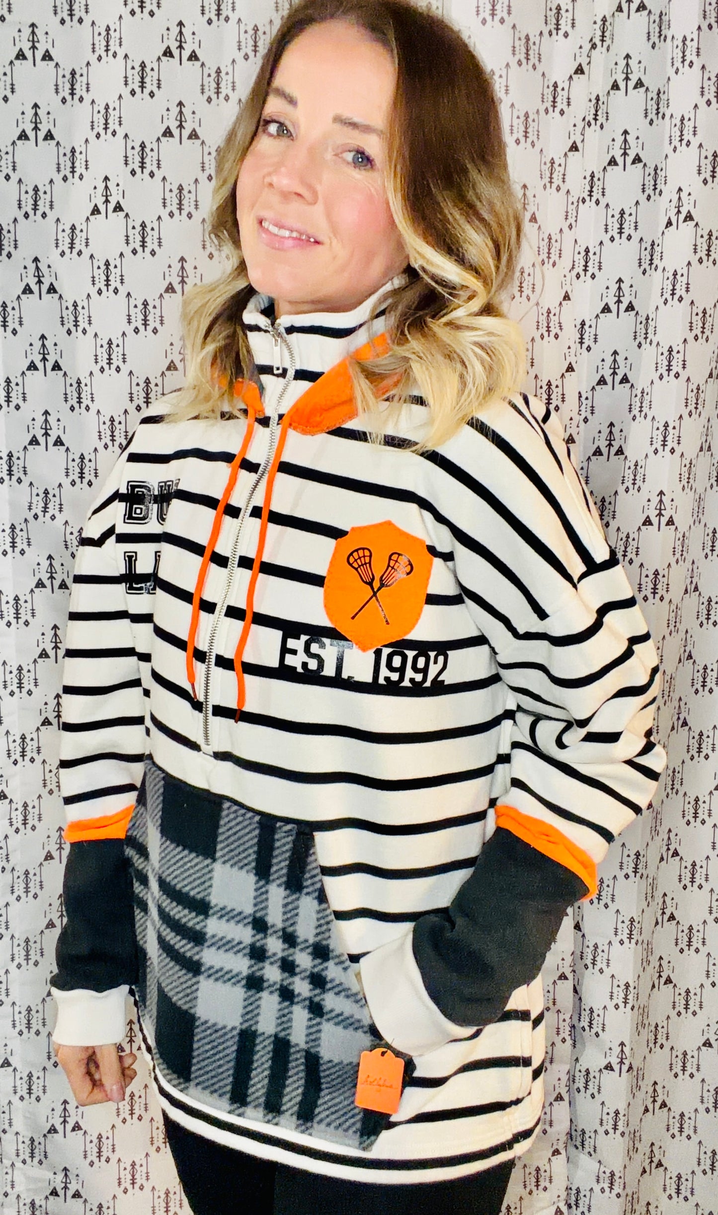 Striped Buffalo Lacrosse 1/2 Zip Hoodie Size- Women's L/XL