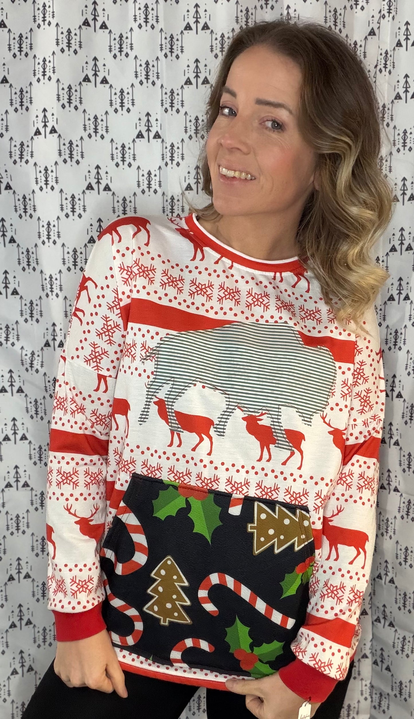Red & White Snowflake Buffalo Crewneck Size Women's- L/XL