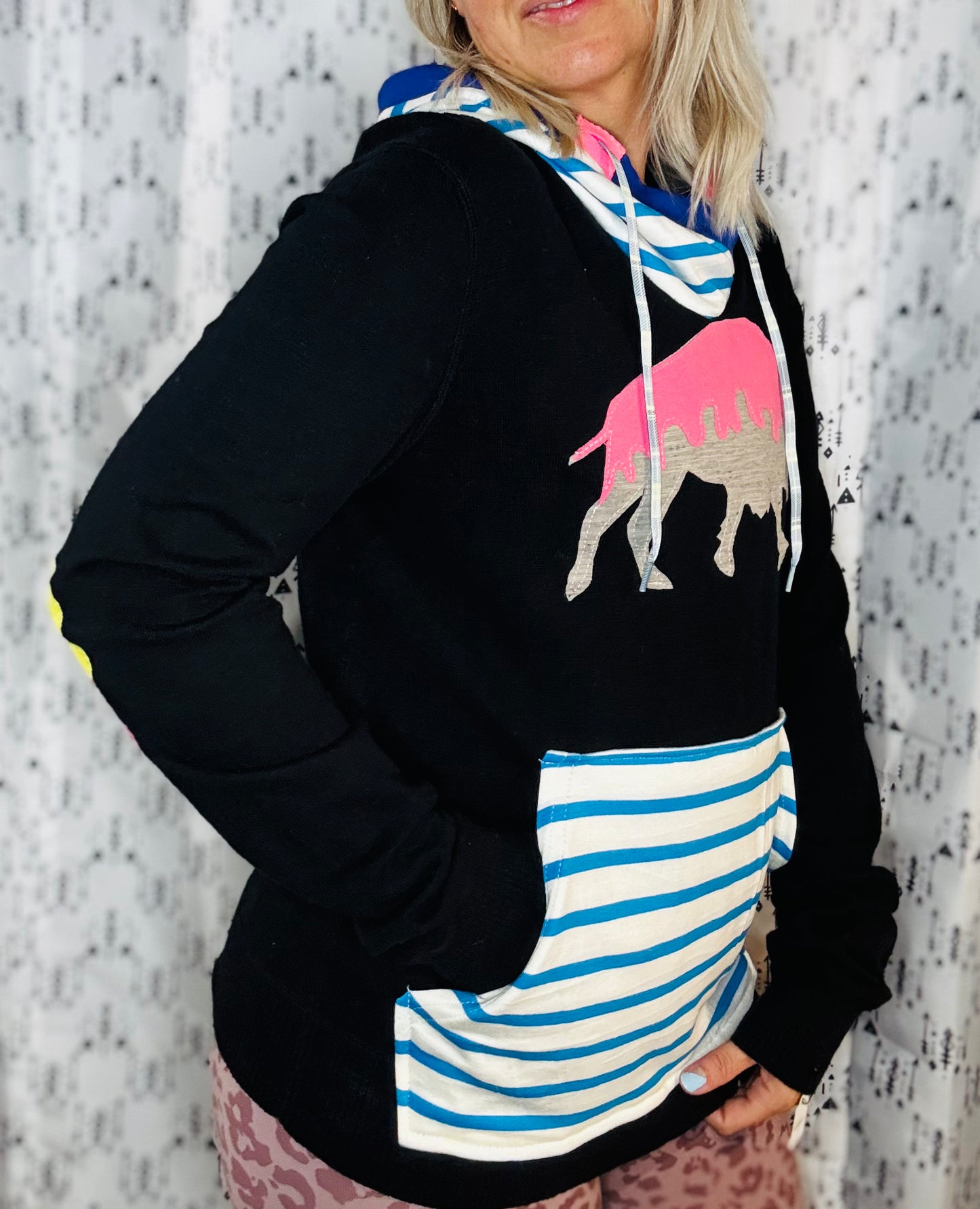 Ice Cream Melt Buffalo Sweater Hoodie Women's Size-S/M