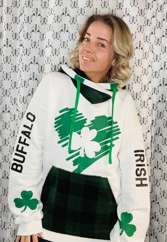 White Buffalo Irish Heart Hoodie Size-Women's L/XL