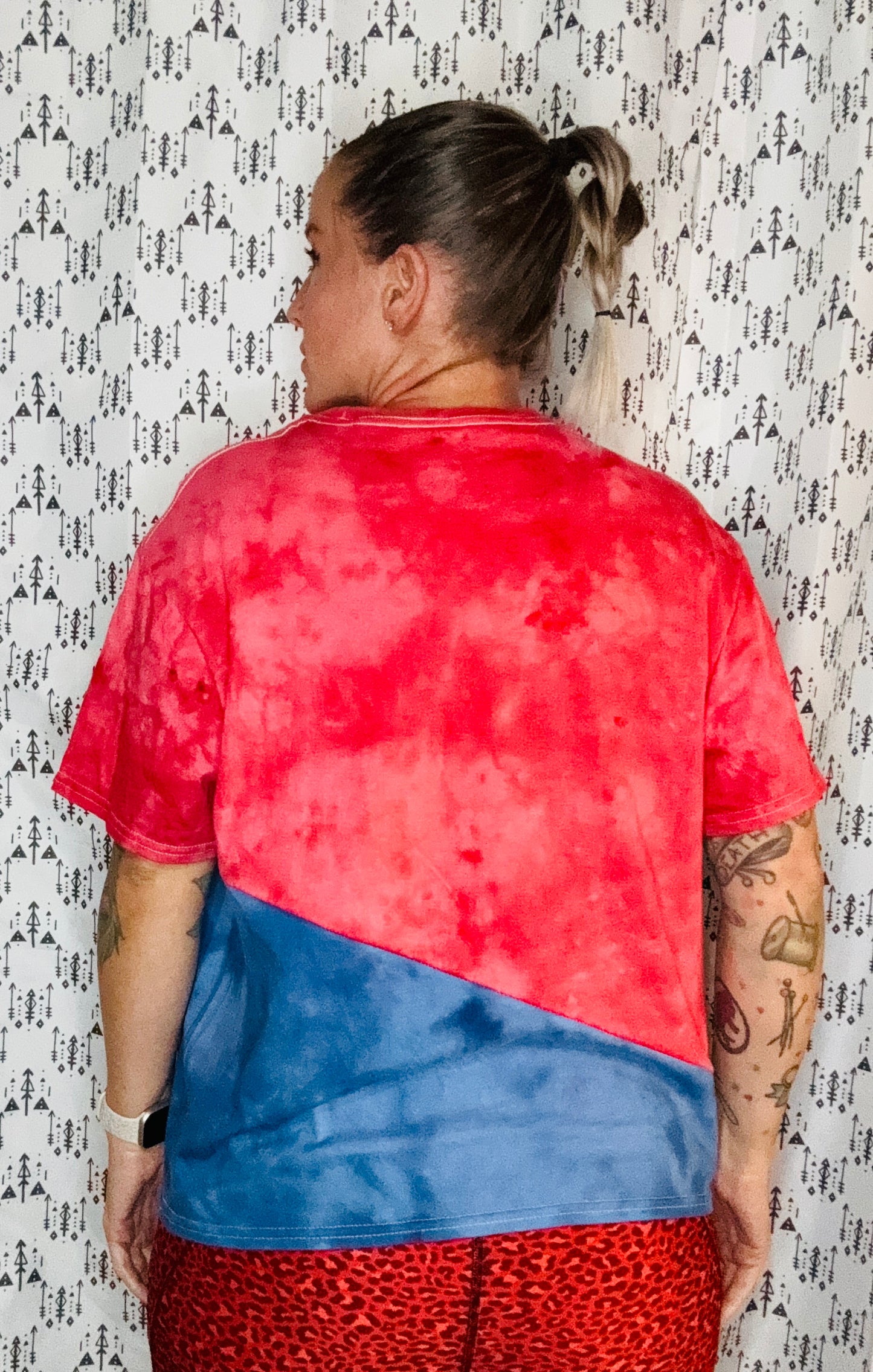 716 DAY BUF Tie Dye Crop T-Shirt Size- Women’s OSFM