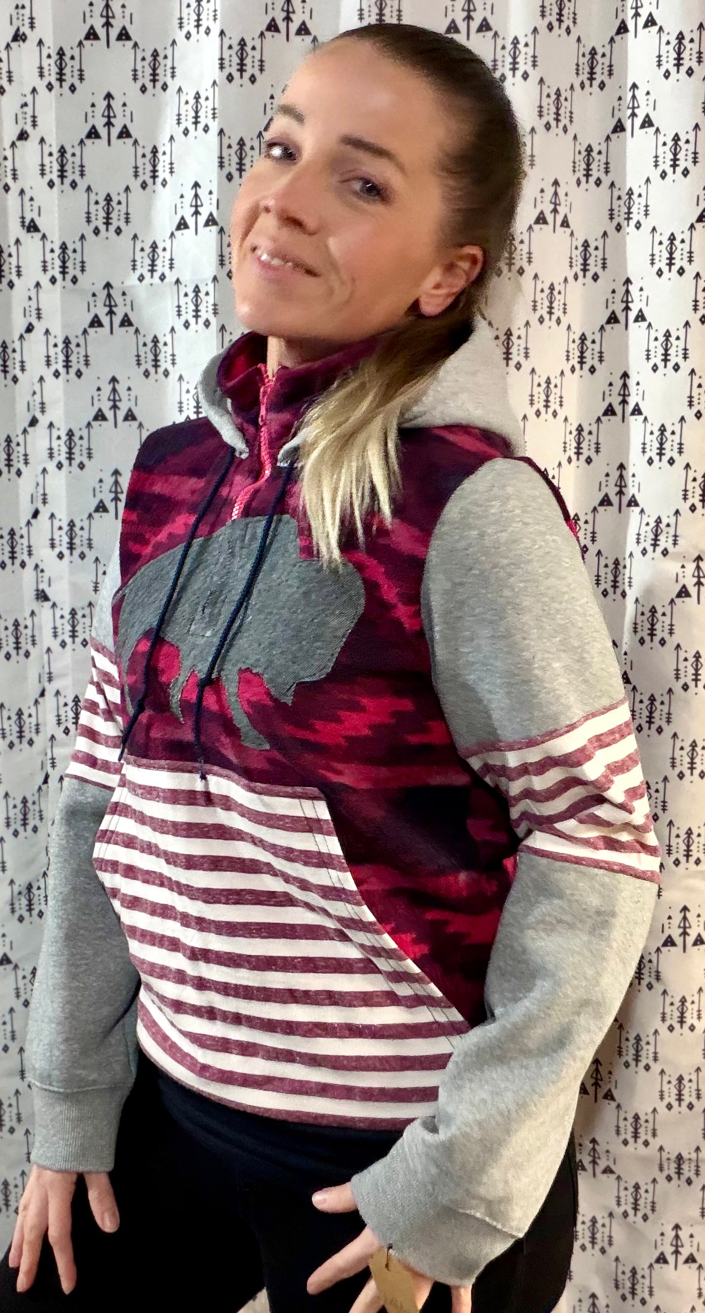 Red Stripe Aztec 1/4 Buffalo Hoodie Size- Women's M/L