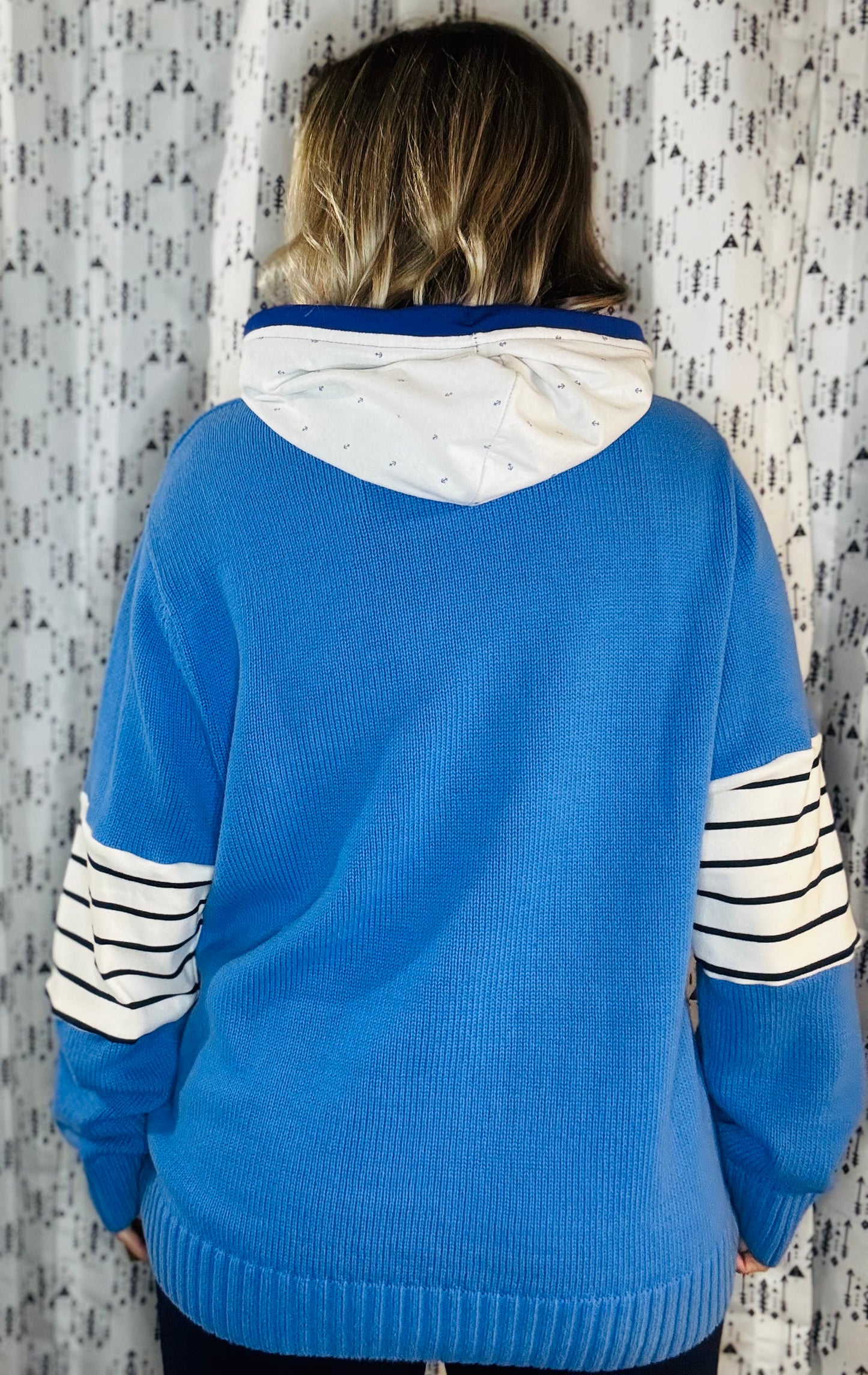 Sky Blue Anchor Buffalo Sweater Hoodie Women's Size-L/XL