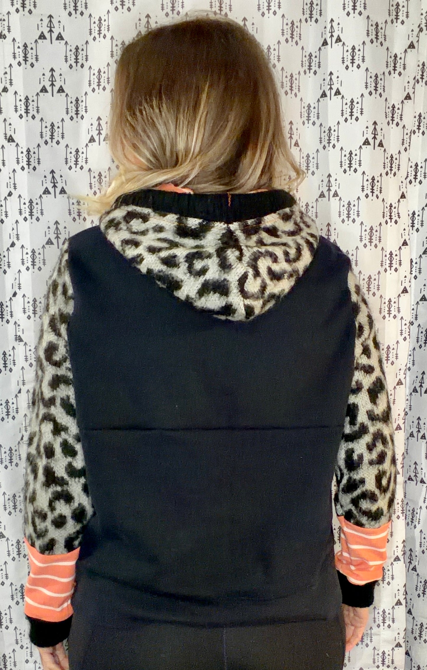 Leopard Buffalo Lacrosse Crop Hoodie Size- Women's M/L