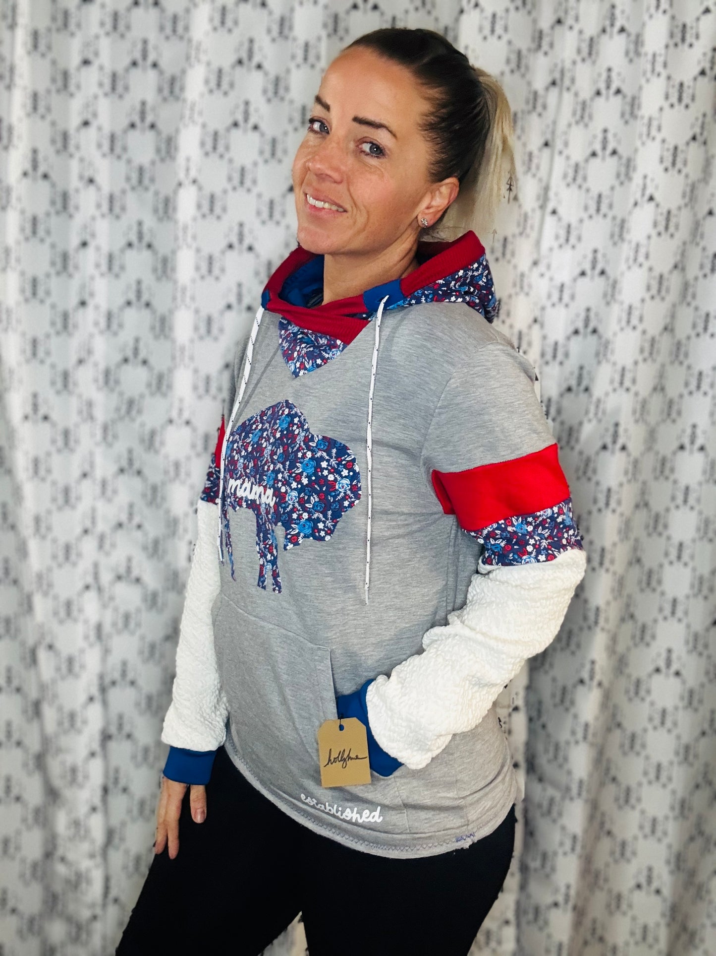 Grey Buffalo MAMA Hoodie Women's Size- S/M