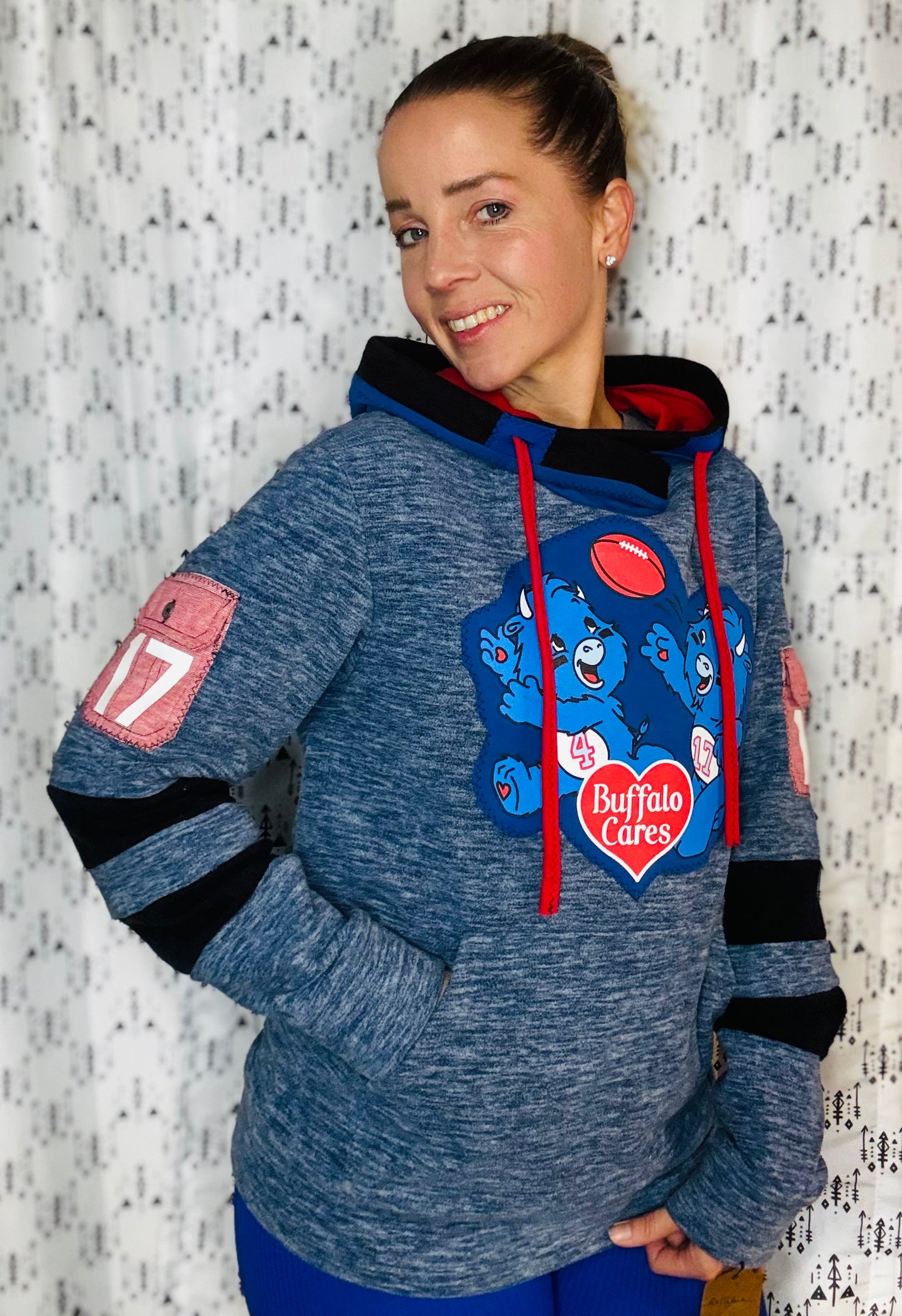 Sharing is Caring Buffalo Friendship Hoodie Size- Women's M/L