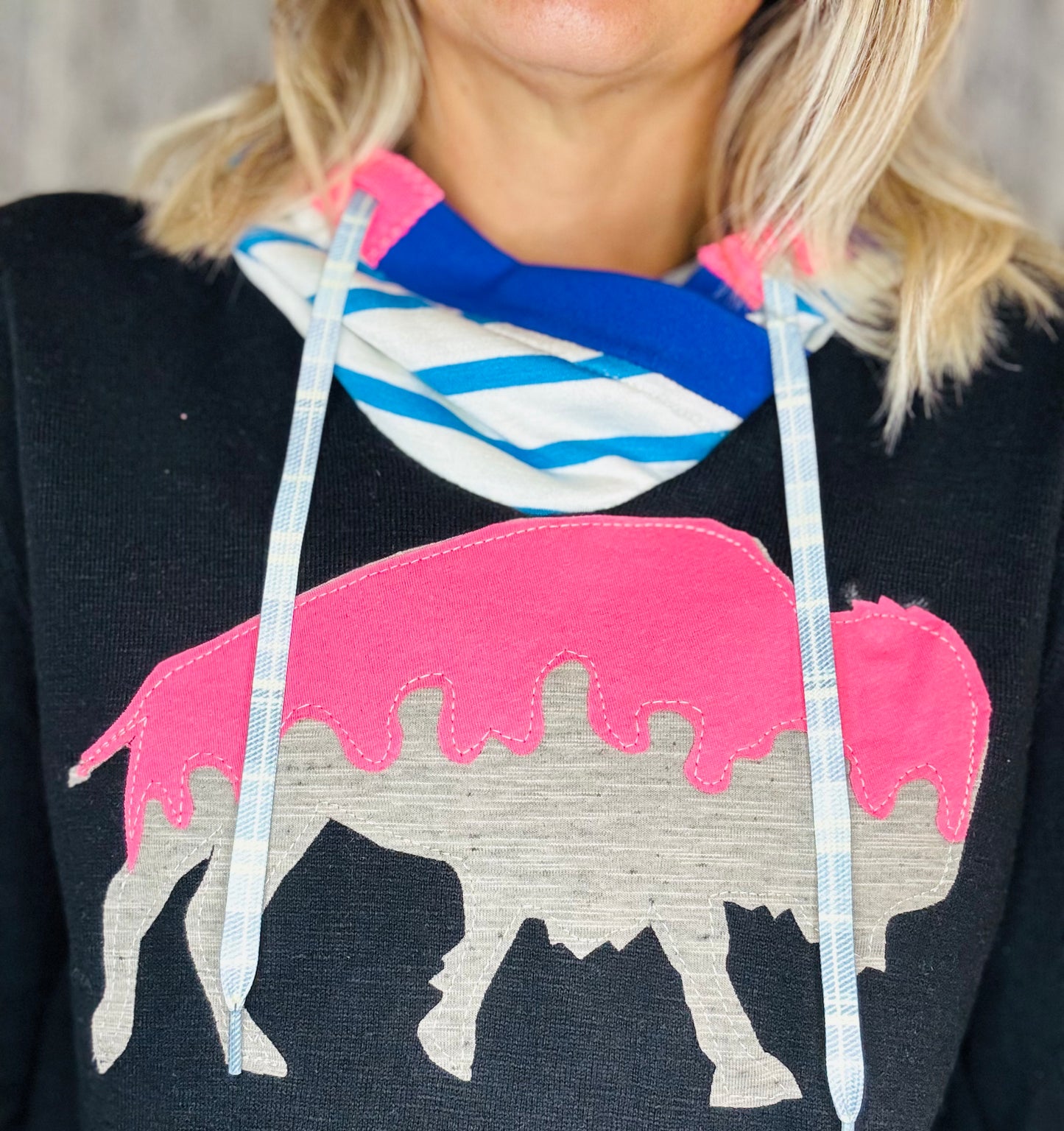 Ice Cream Melt Buffalo Sweater Hoodie Women's Size-S/M
