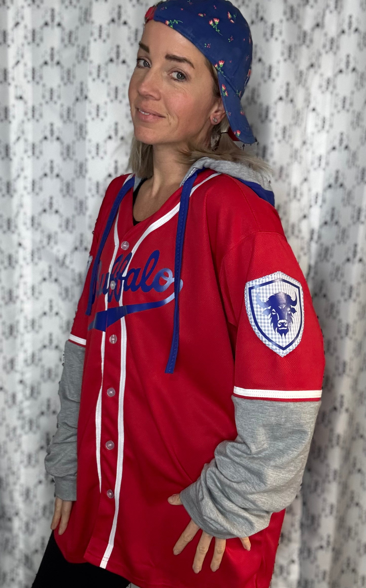 Red Buffalo Baseball Jersey Unisex-L/XL