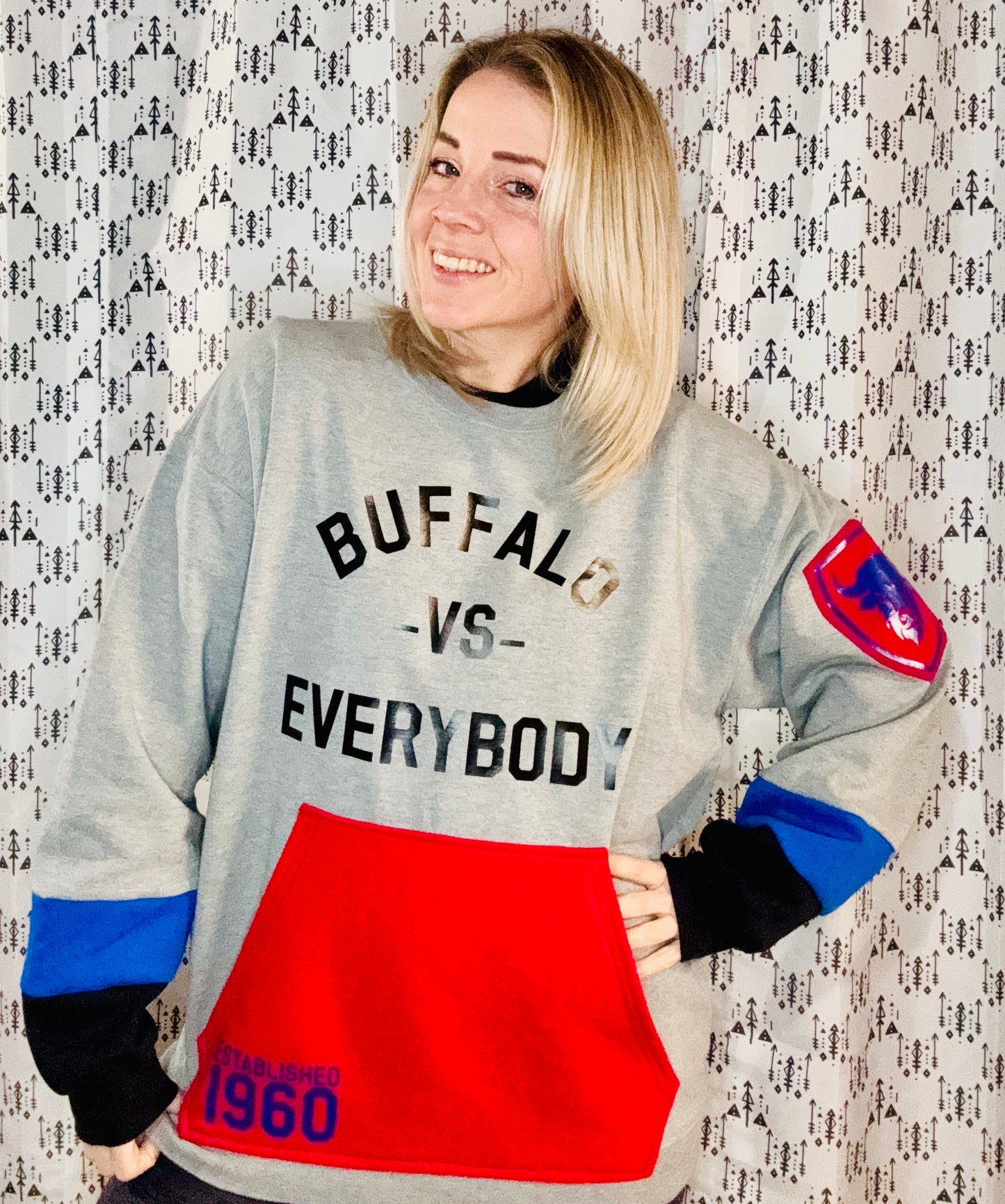 Grey Buffalo Vs Everyone Crewneck Size- Unisex L/XL