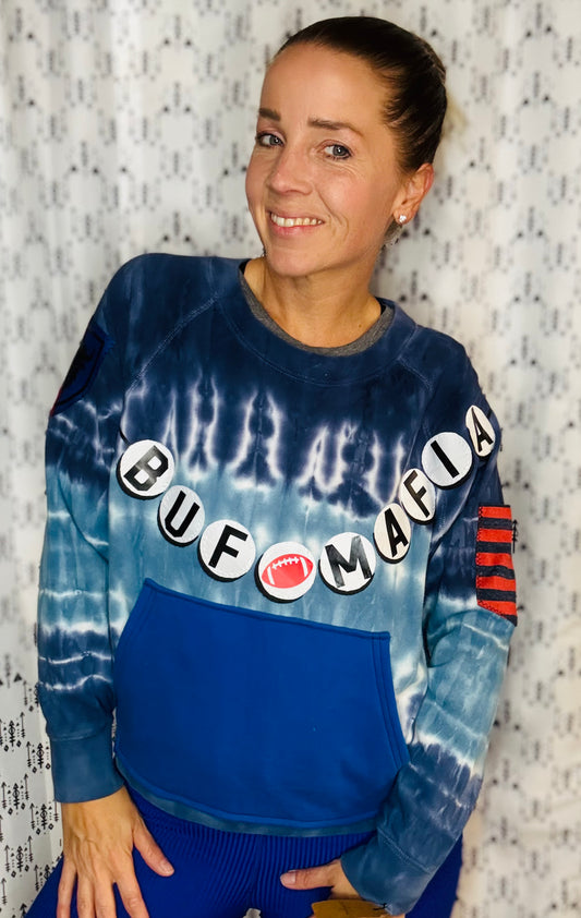 Tie Dye Buffalo Friendship Crewneck Size- Women's M/L