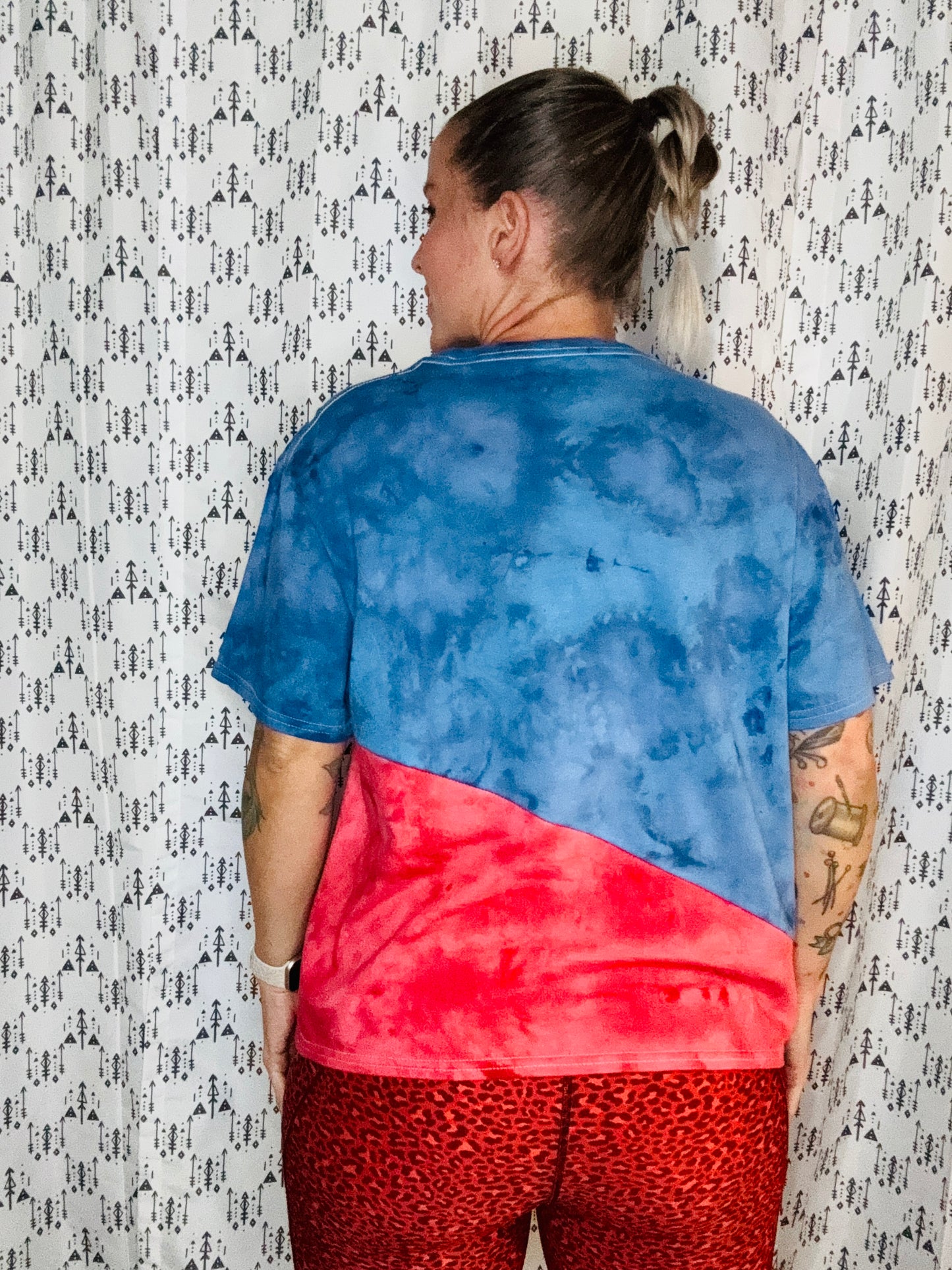 716 DAY Buffalo Head 2 Tie Dye Crop T-Shirt Size- Women’s OSFM