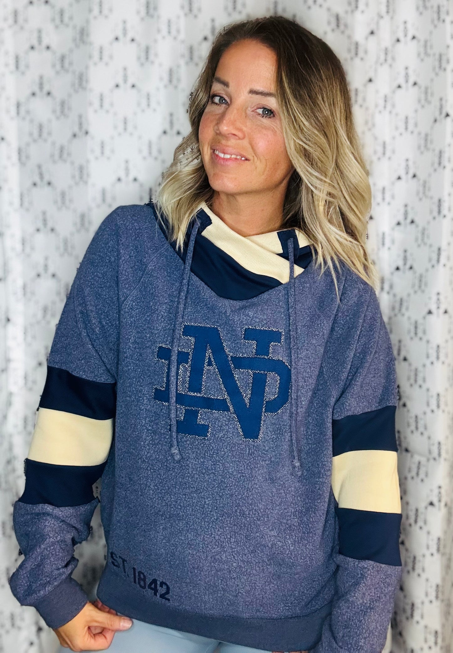 Navy Irish Football Crop Hoodie Size-Women’s M/L