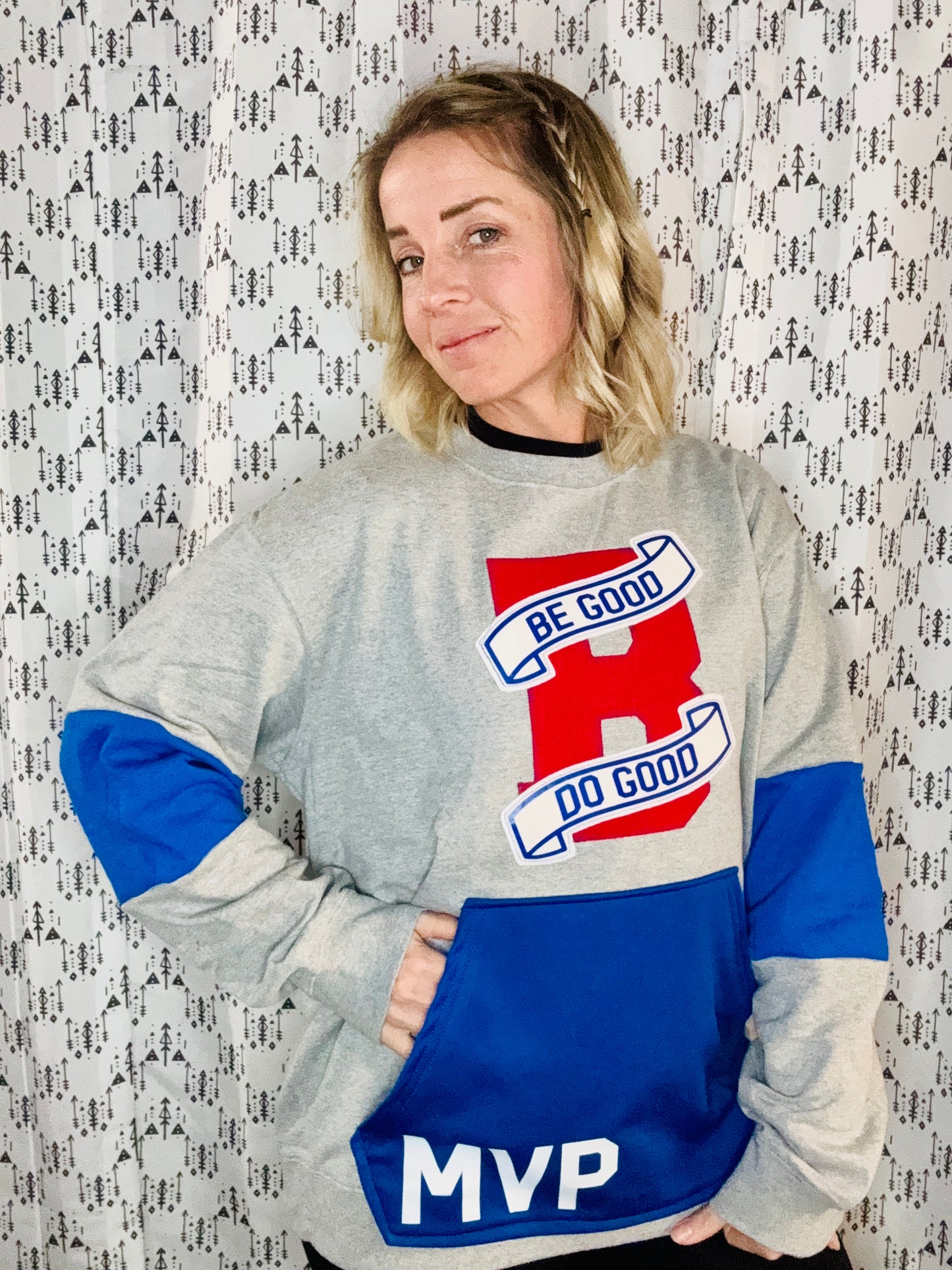 Grey Be Good, Do Good JA17 MVP Buffalo Crewneck Size- Unisex L/XL