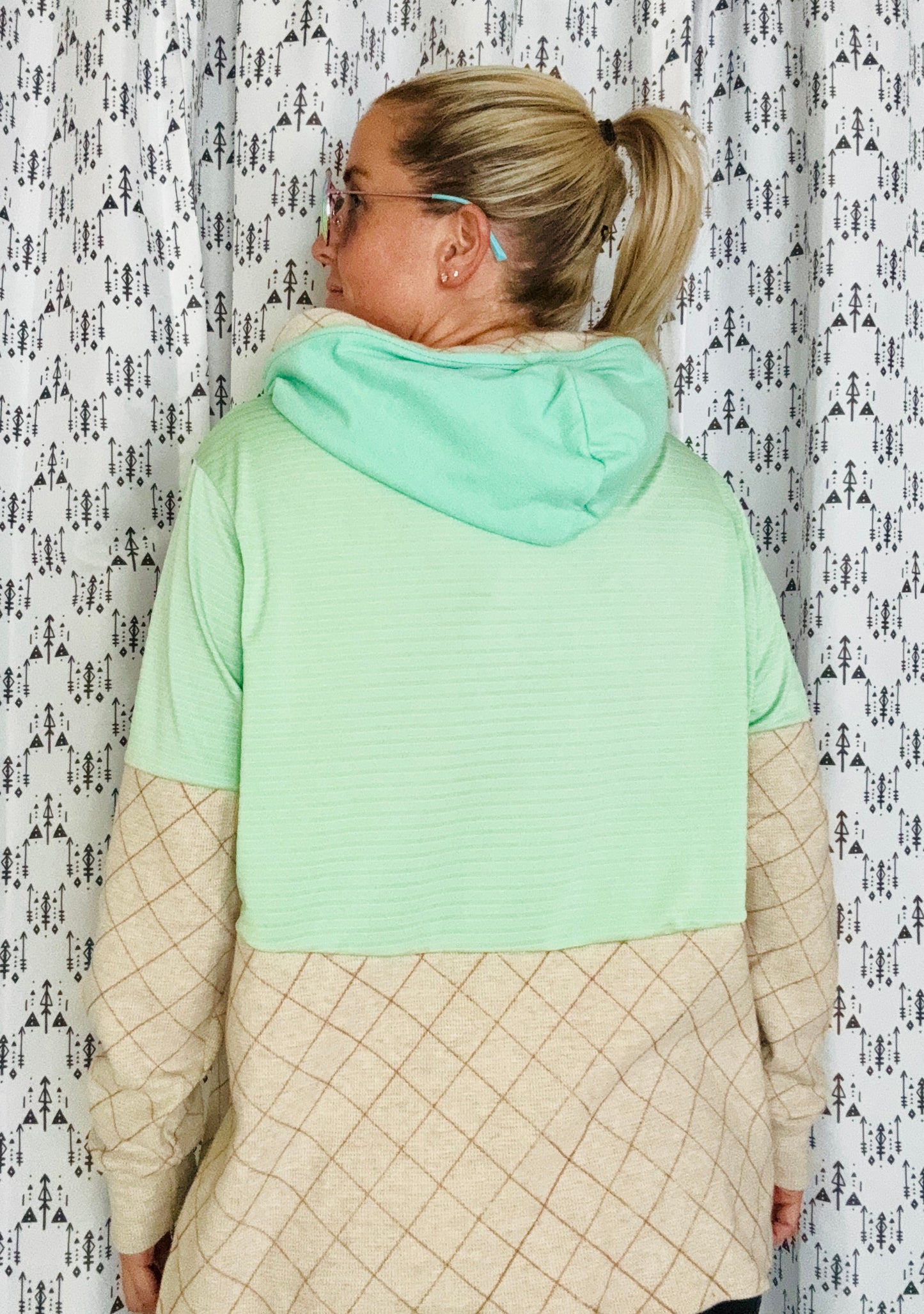 Mint Chip BUF Cone Crop Hoodie Size- XL/2X