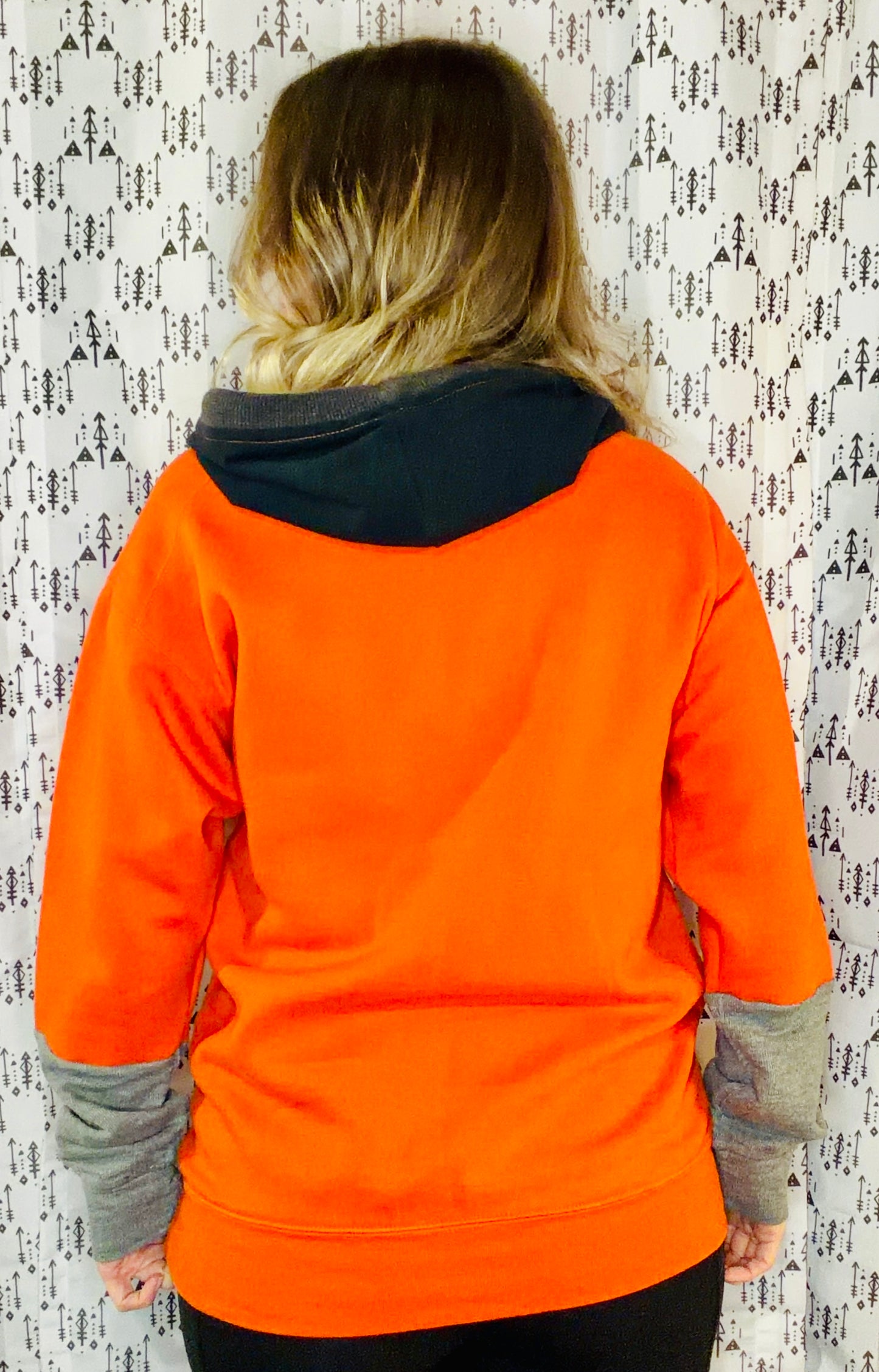 Bleached Upside Buffalo Lacrosse Hoodie Size Unisex-M/L