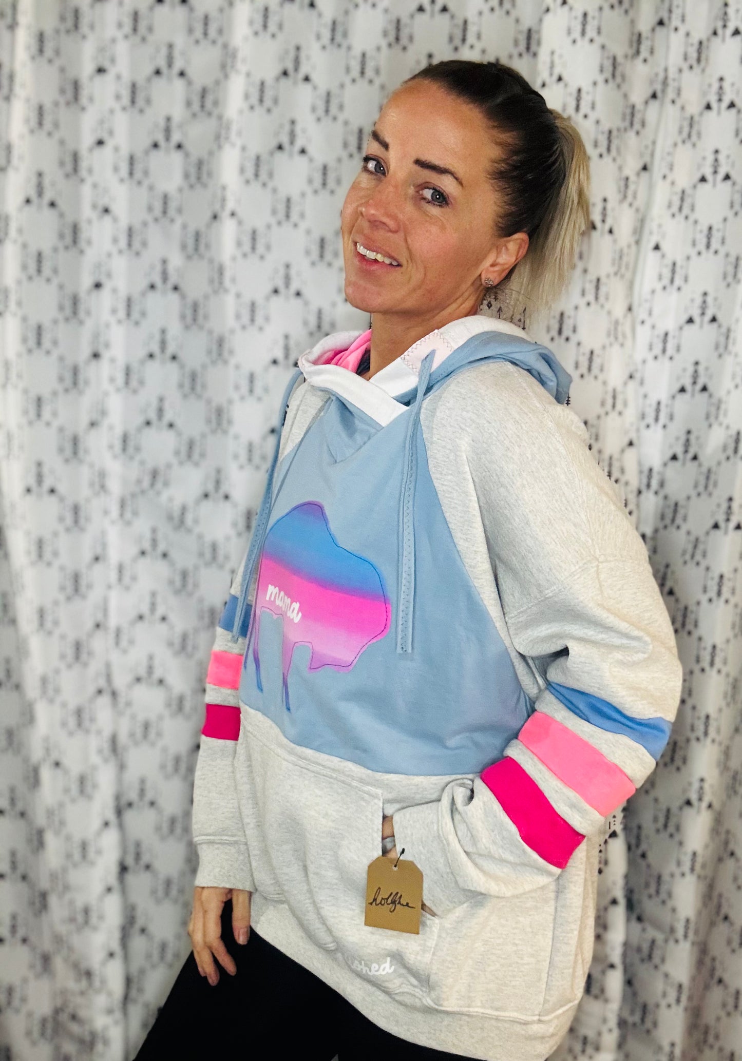 Blue & Pink Ombre' Buffalo MAMA Hoodie Women's Size-XL/2X