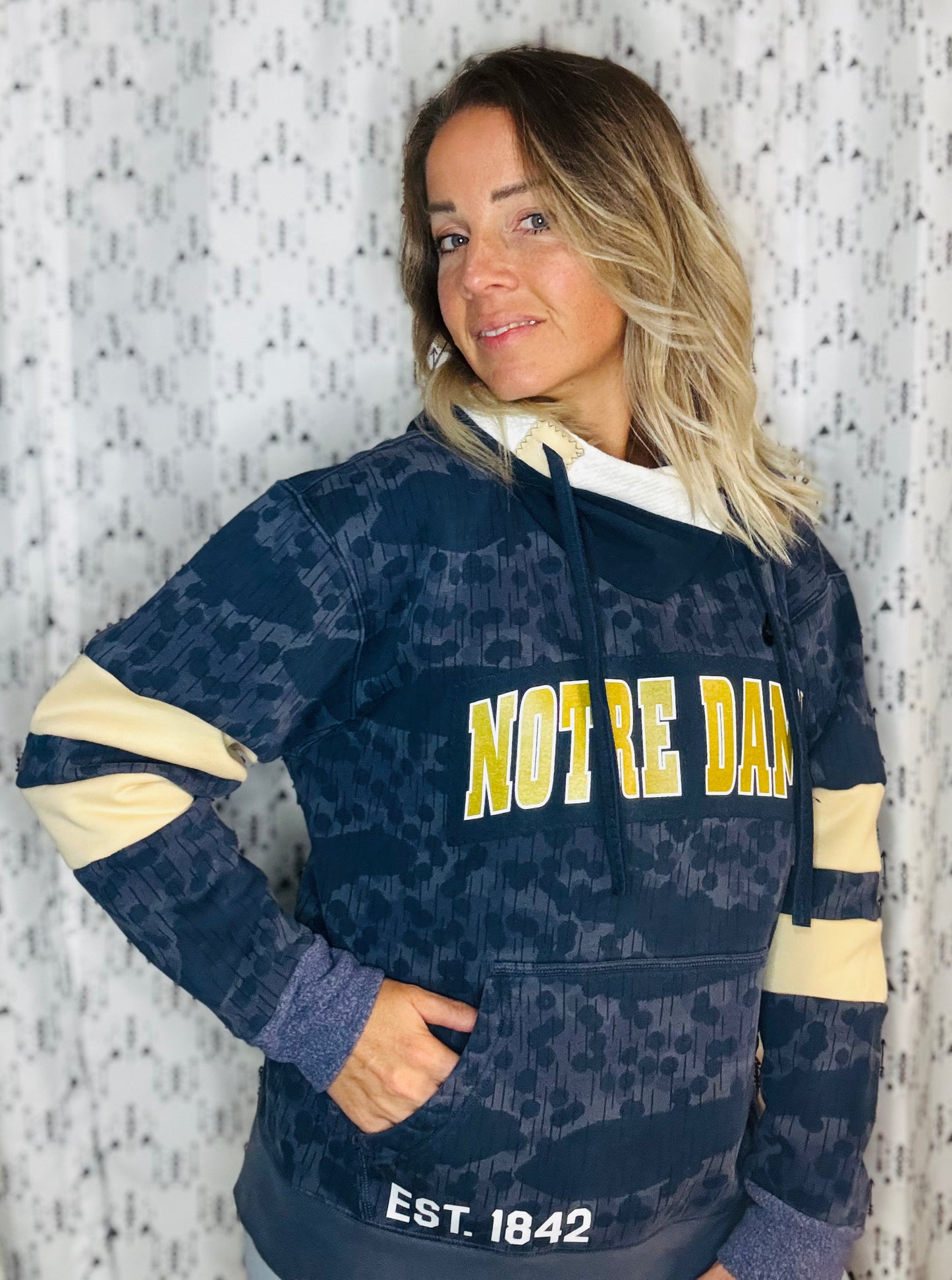 Navy Pattern Irish Football Crop Hoodie Size-Women’s L/XL