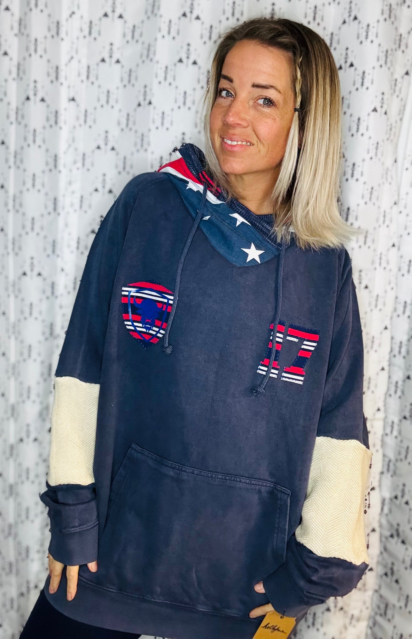 Josh Allen 17 Patriot Hoodie Unisex-XL/2X