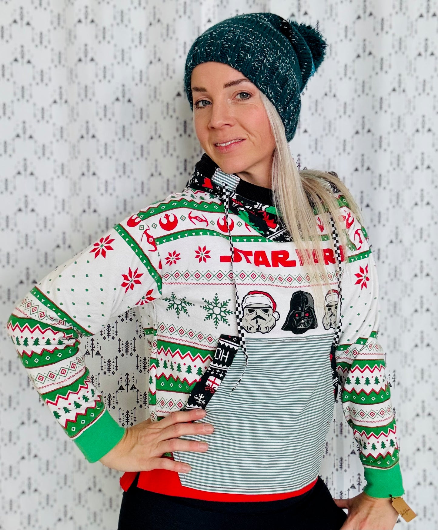 Holiday Vader Crop Hoodie Size- Women's M/L