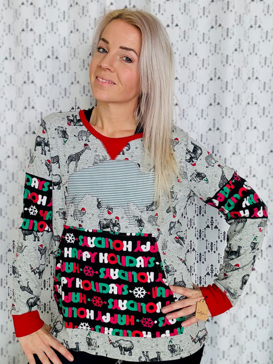 Holiday Party Friends Buffalo Crewneck Size- Women's L/XL