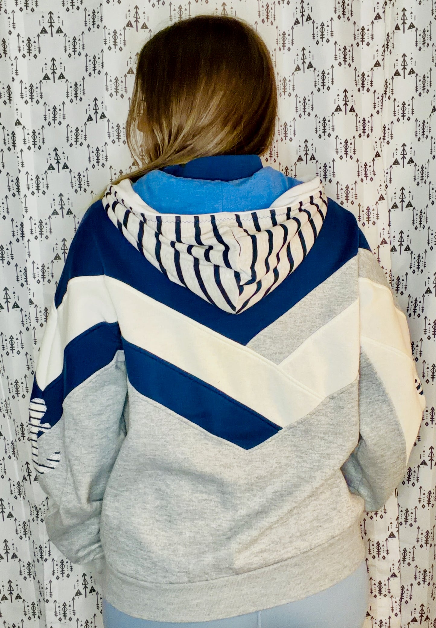 Grey Color-Block Anchor 1/4 Zip Hoodie Size Unisex-M/L