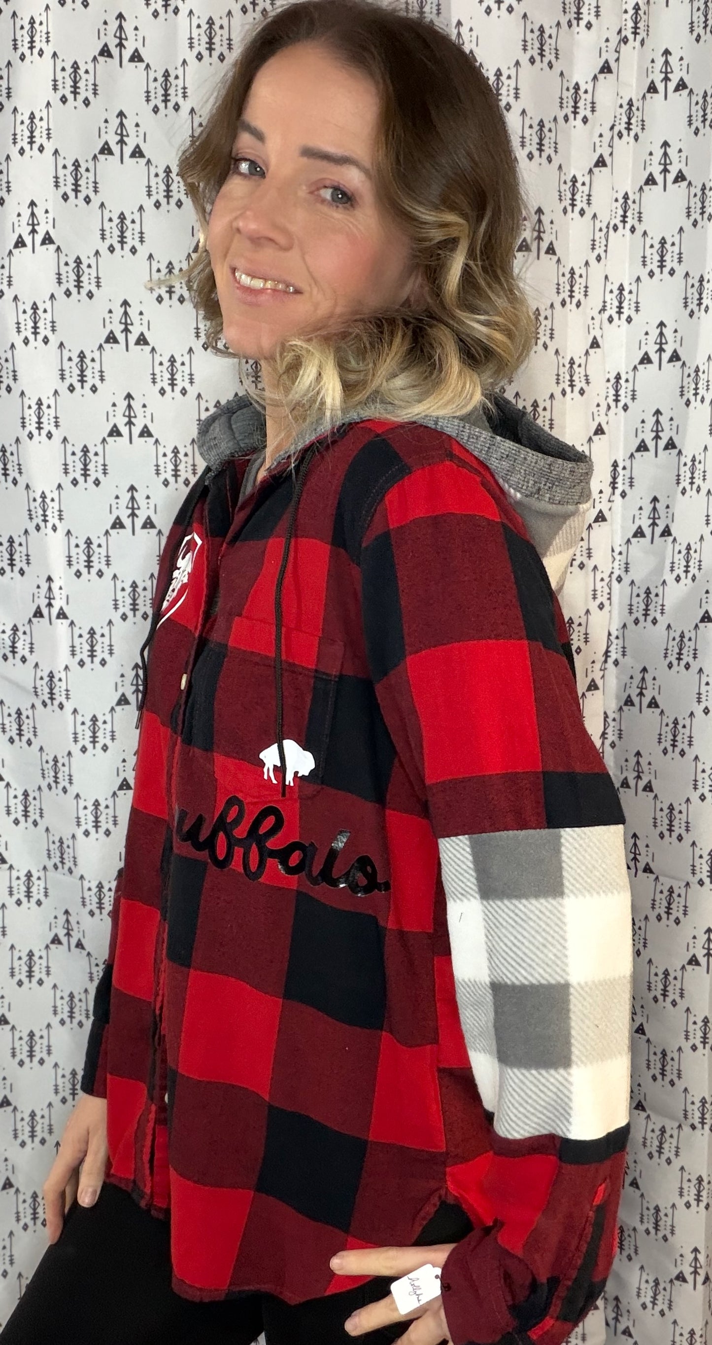 Red Plaid Hoodie Flannel Size- Women's L/XL