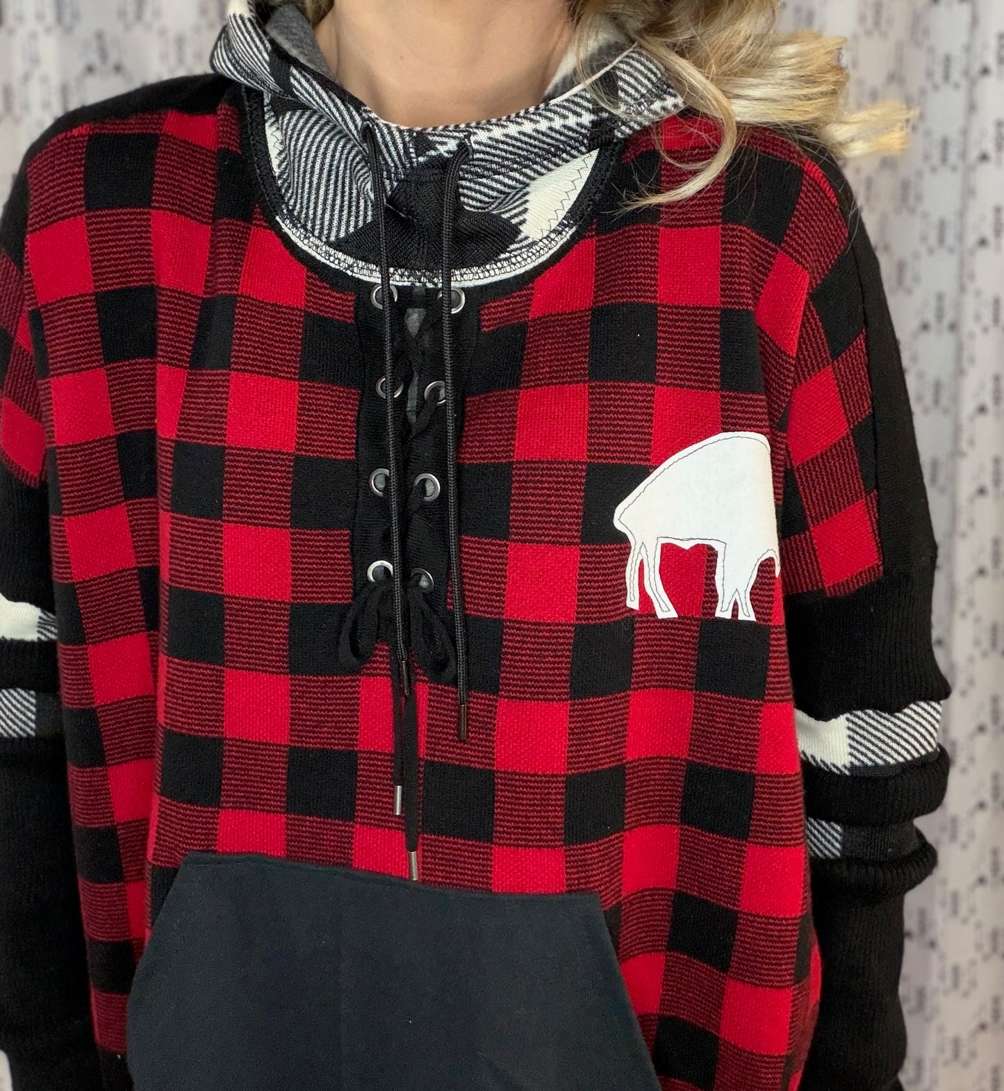 Red Plaid Buffalo Sweater Hoodie Size- Women's XL/2X