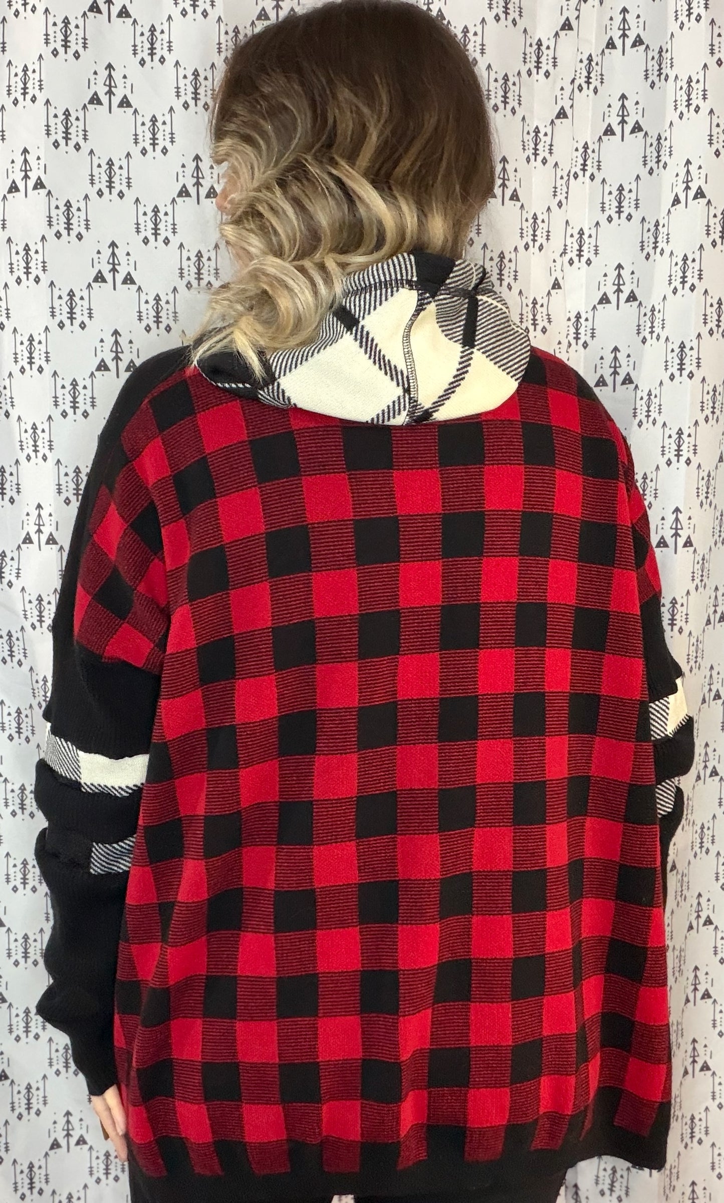 Red Plaid Buffalo Sweater Hoodie Size- Women's XL/2X