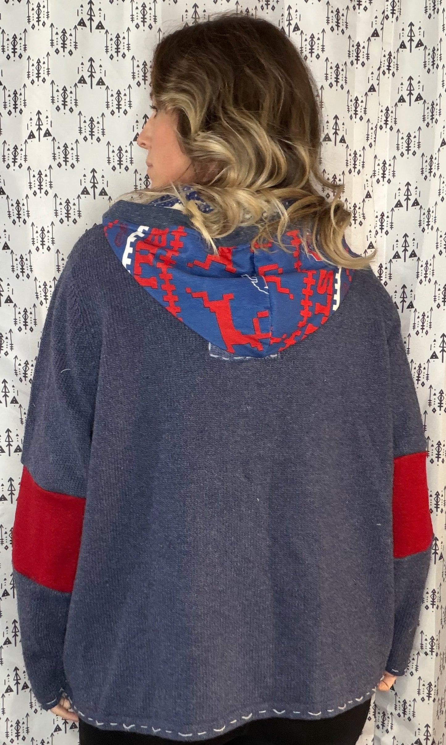 Holiday Buffalo Football Zip-Up Sweater Hoodie Size- Women's L/XL