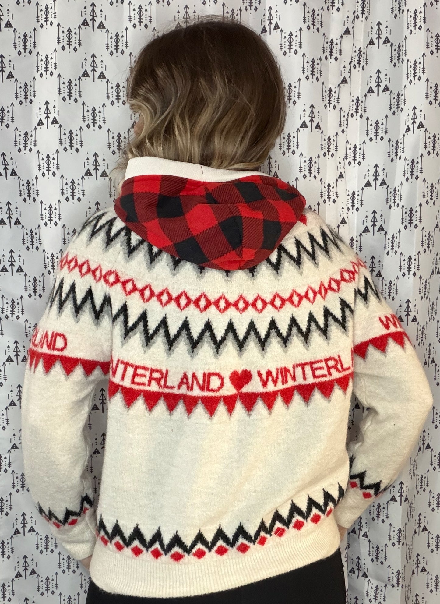 Red & Black Buffalo Winter Wonderland Crop Sweater Hoodie Size- Women's M/L