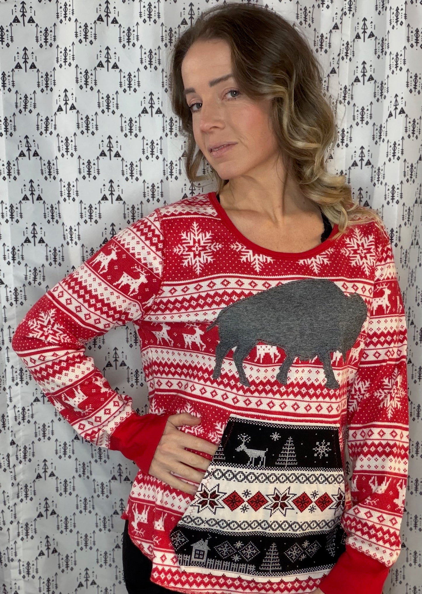 Holiday Red & White Buffalo Crewneck Size Women's- M/L