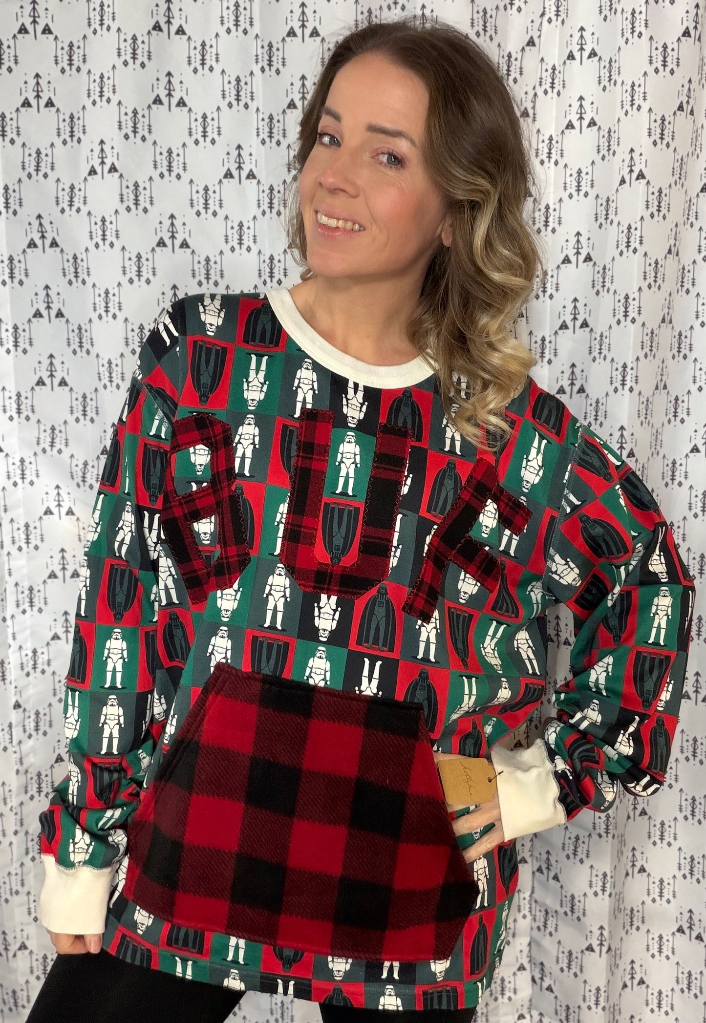 Holiday Buffalo Storm Trooper Crewneck Size Unisex- L/XL