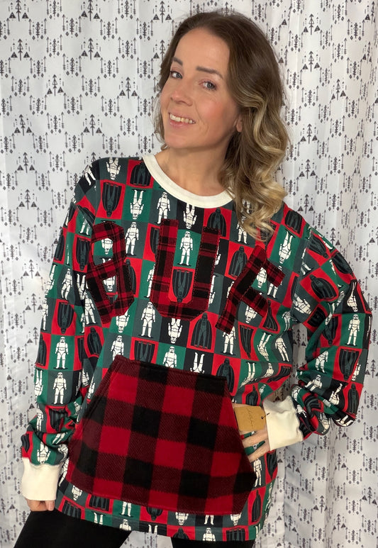 Holiday Buffalo Storm Trooper Crewneck Size Unisex- L/XL