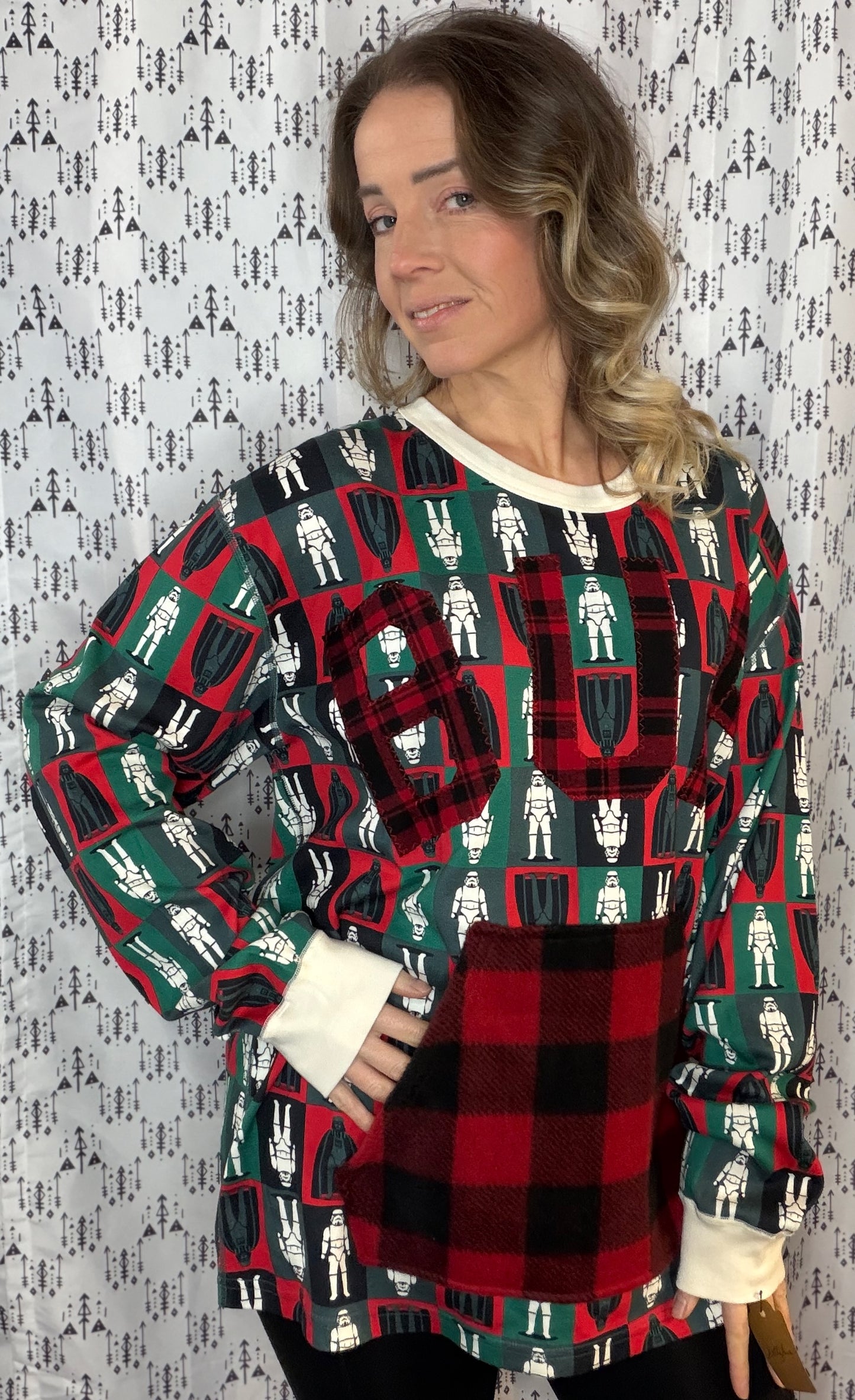 Holiday Buffalo Storm Trooper Crewneck Size Unisex- L/XL