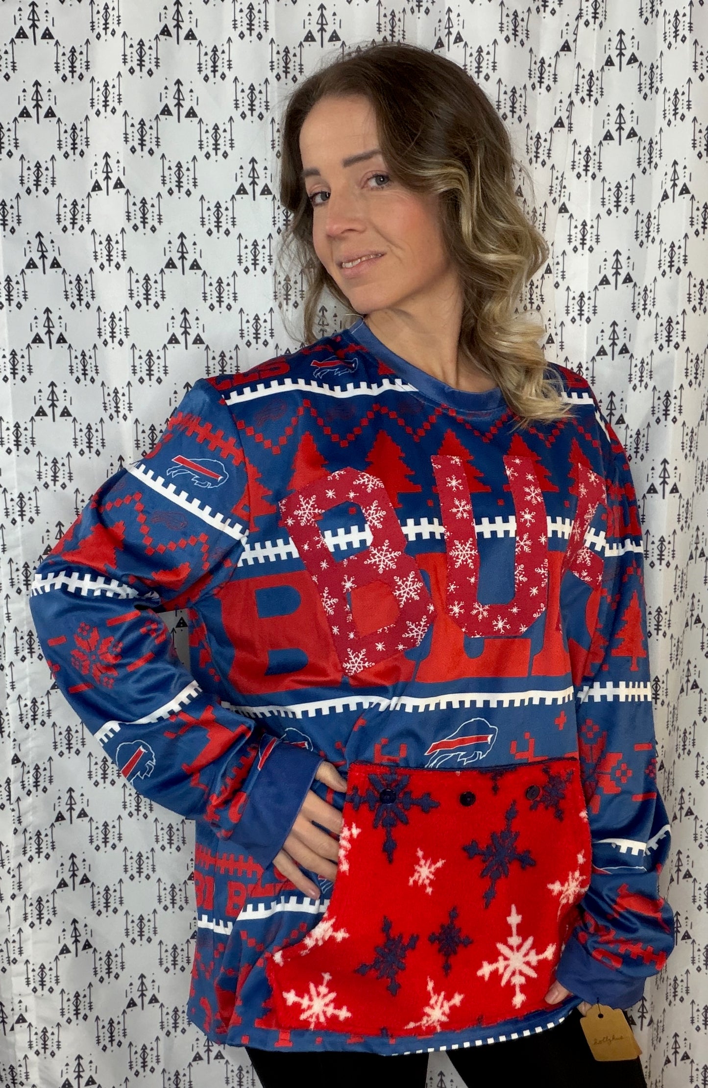 Holiday Buffalo Football Crewneck Size Unisex- Xl/2X