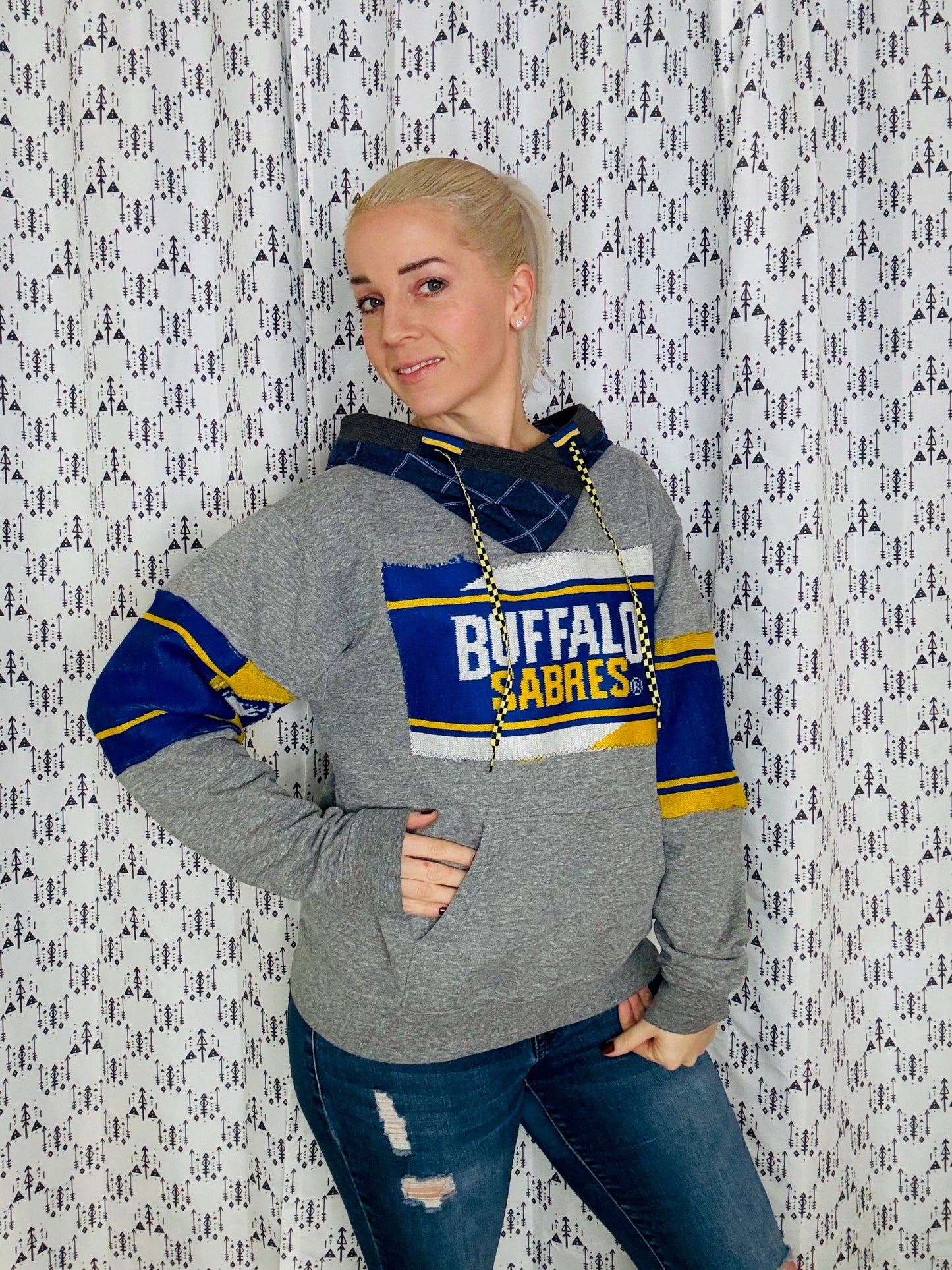 Grey Buffalo Hockey Scarf Hoodie Size- Unisex M/L