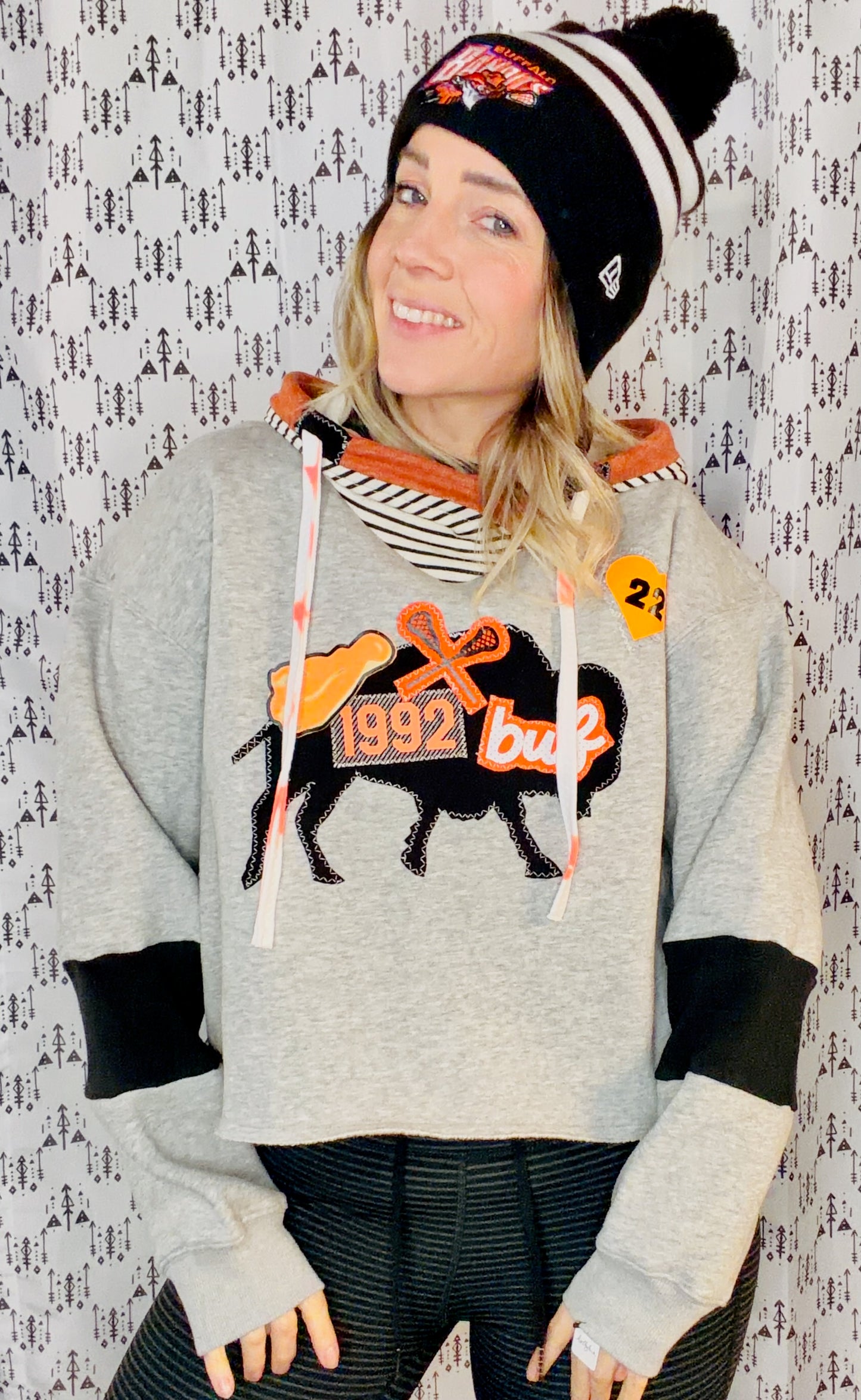 Grey Everything Buffalo Lacrosse Crop Hoodie Size- Women's L/XL