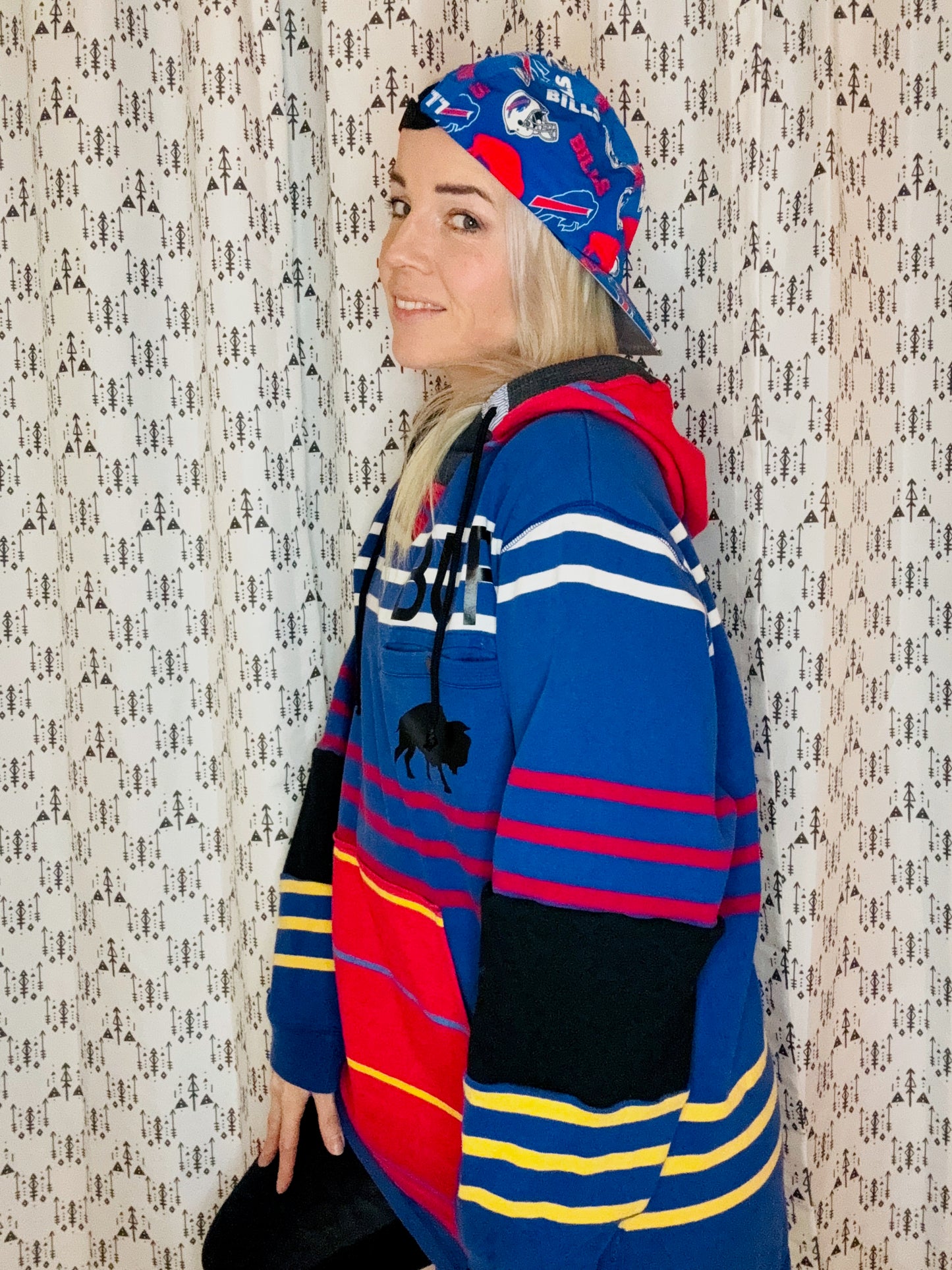 90's Striped Multi BUF Football Hoodie Size- Unisex M/L