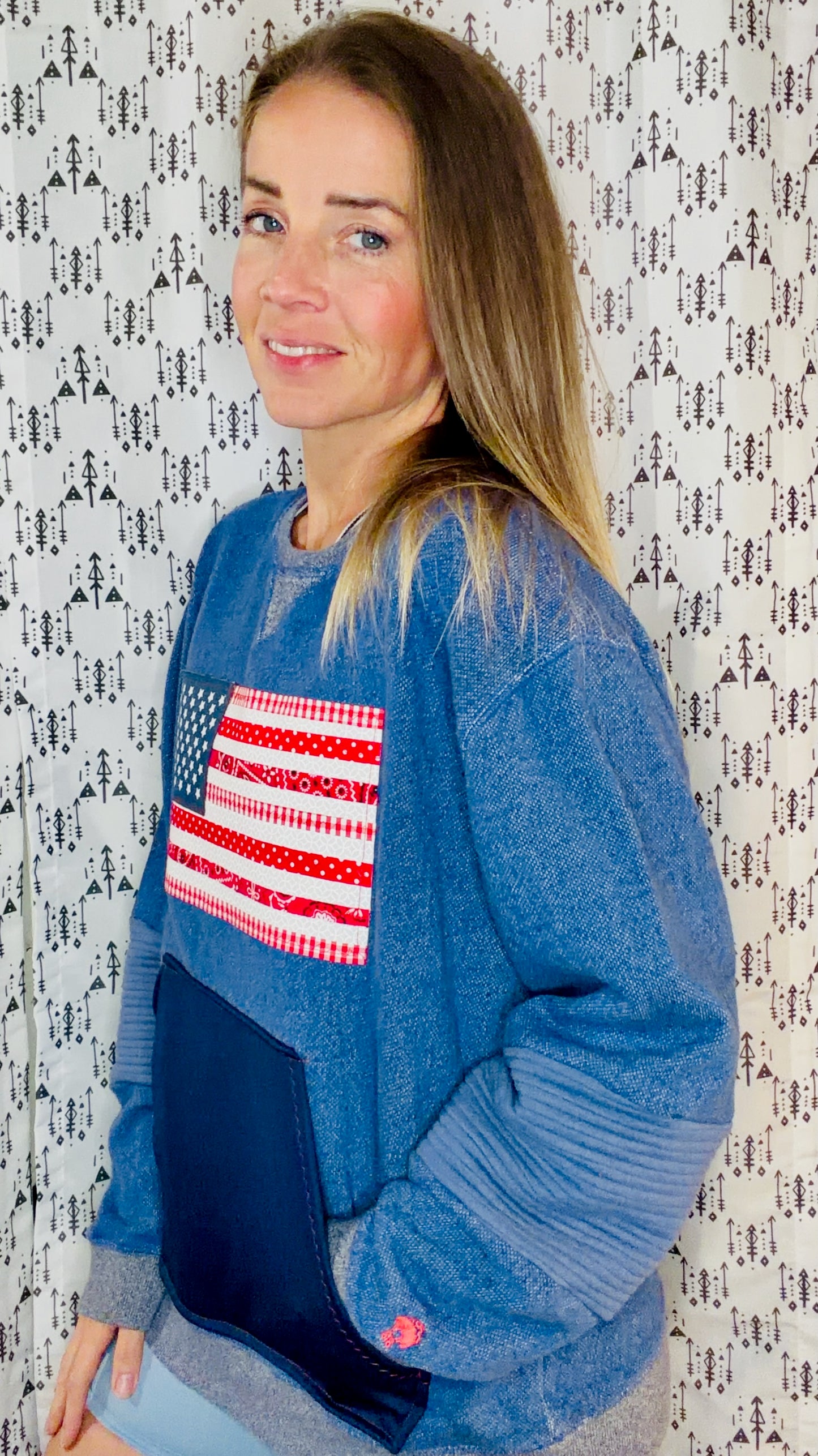 Blue Denim Washed 'Merica Crewneck Size Women's L/XL