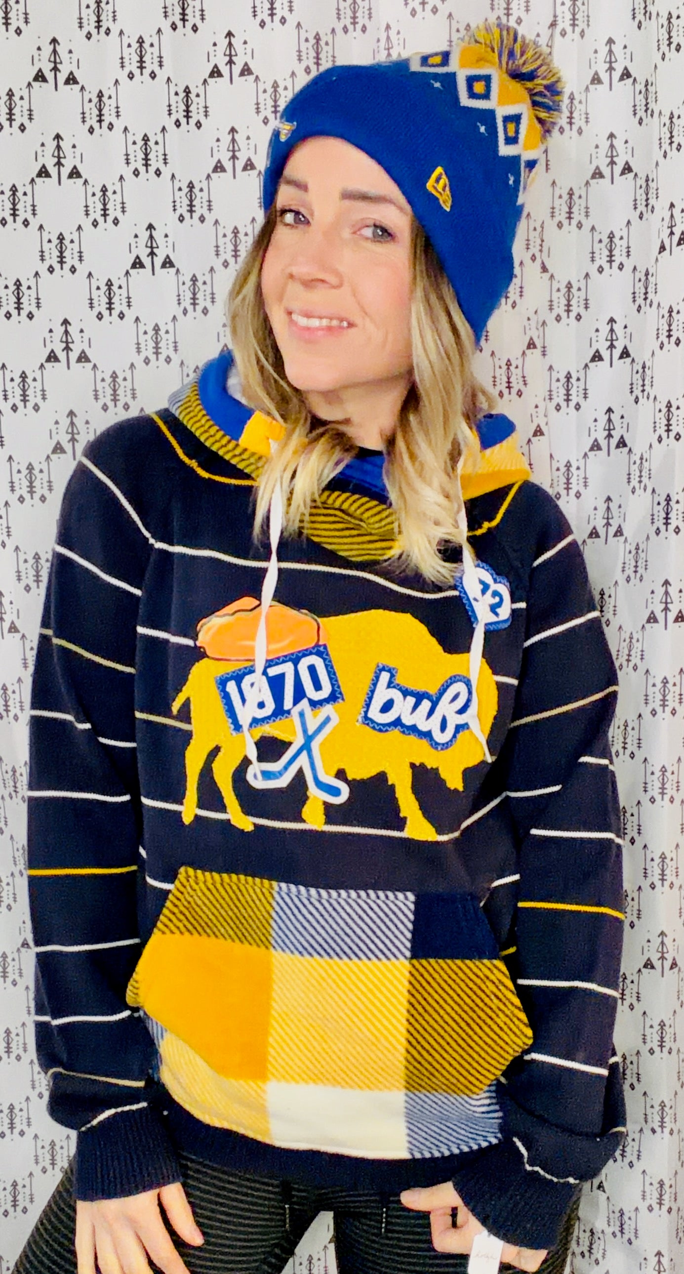 Navy Striped Everything Buffalo Hockey Sweater Hoodie Size- Women's L/XL